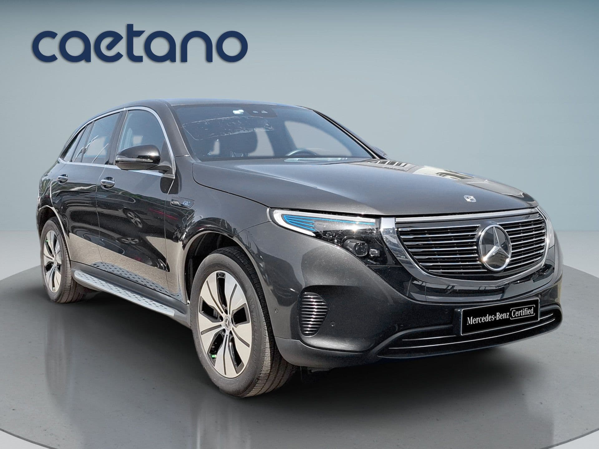 Mercedes-Benz EQC - 9