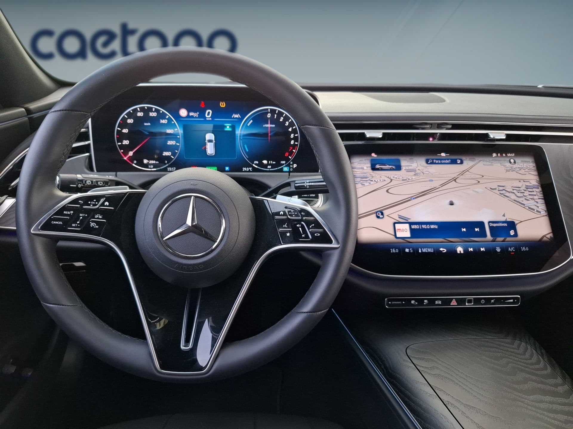 Mercedes-Benz Classe E - 12