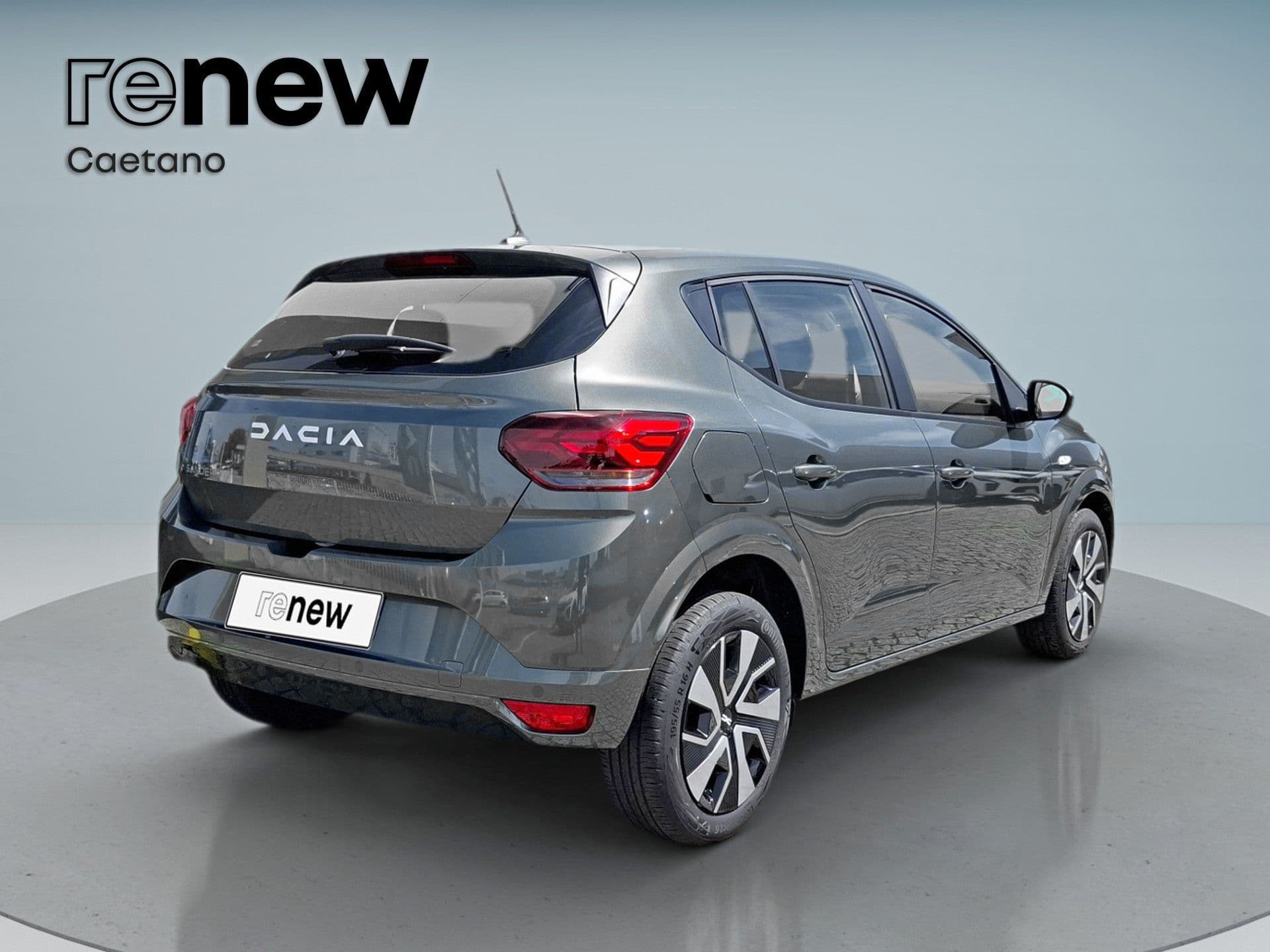 Dacia Sandero - 8