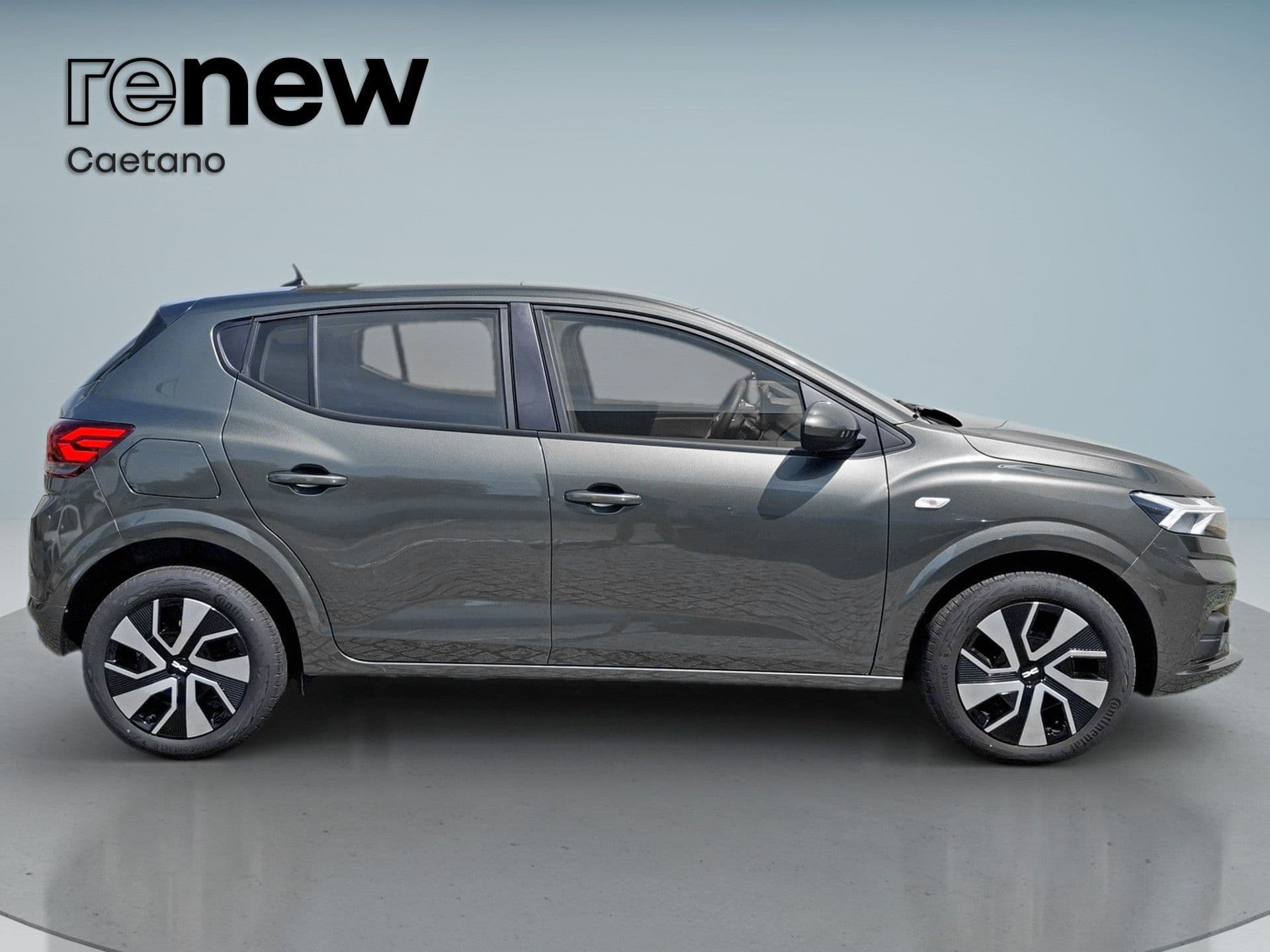 Dacia Sandero - 10