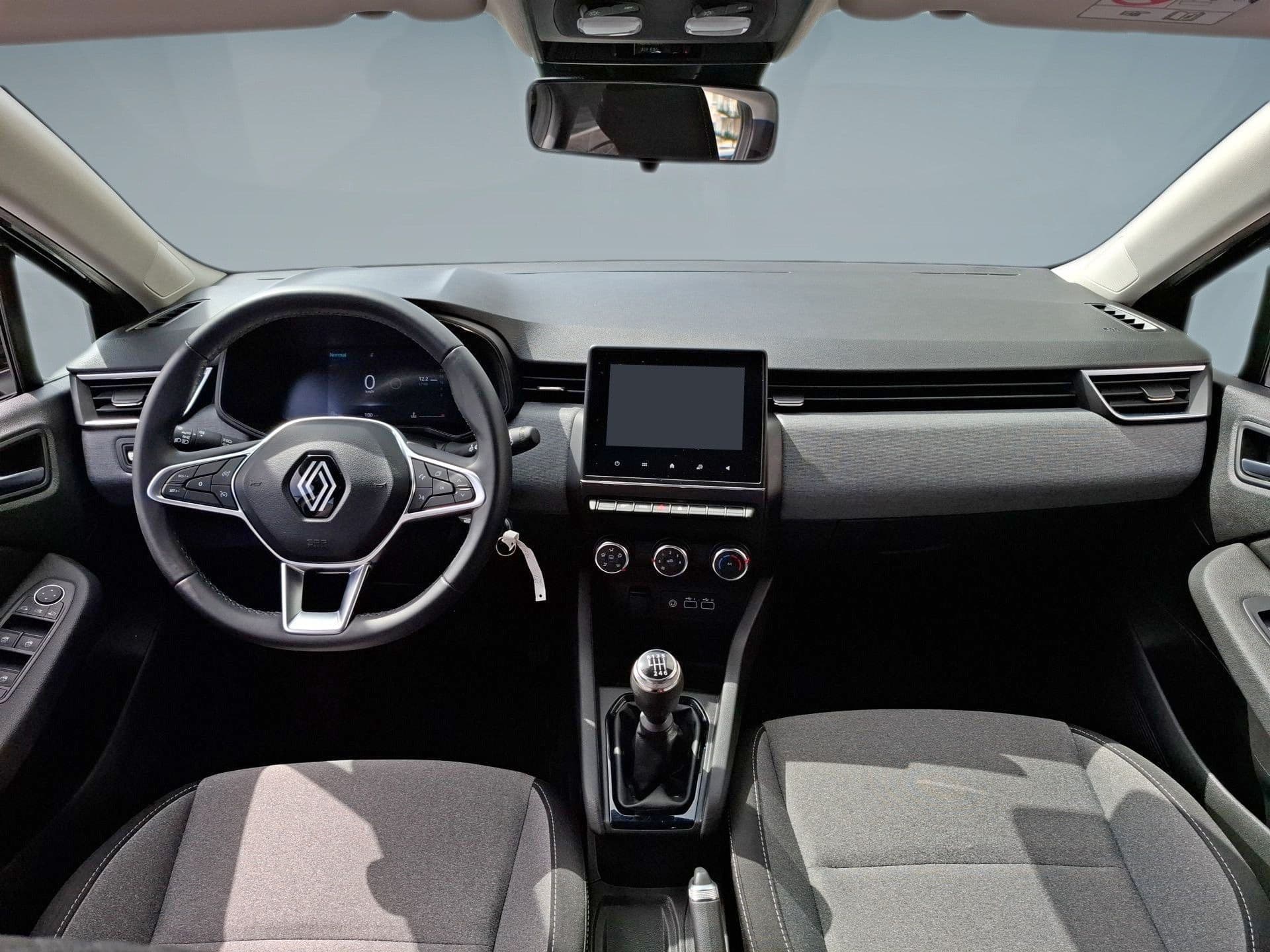 Renault Clio - 11