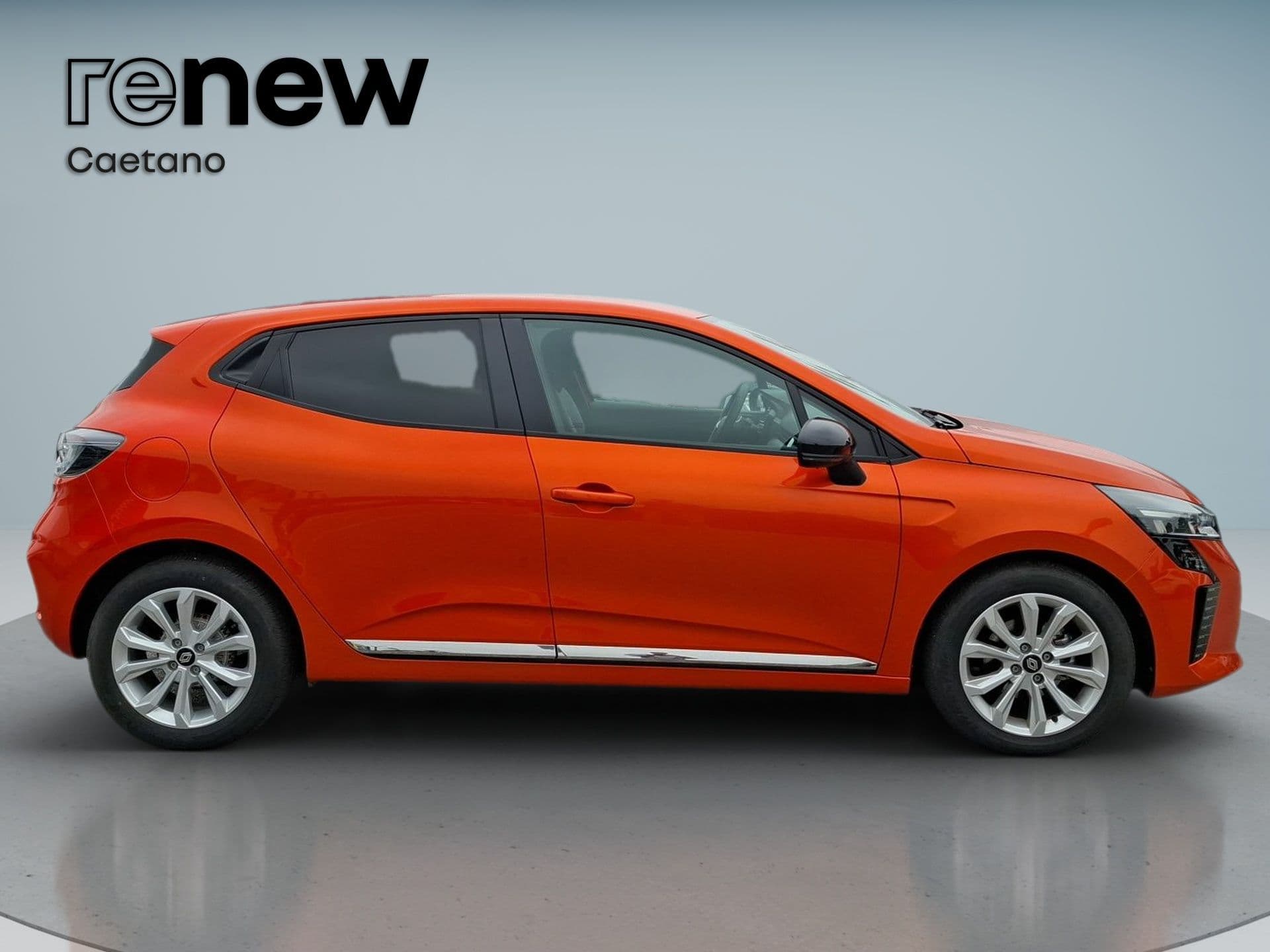 Renault Clio - 10