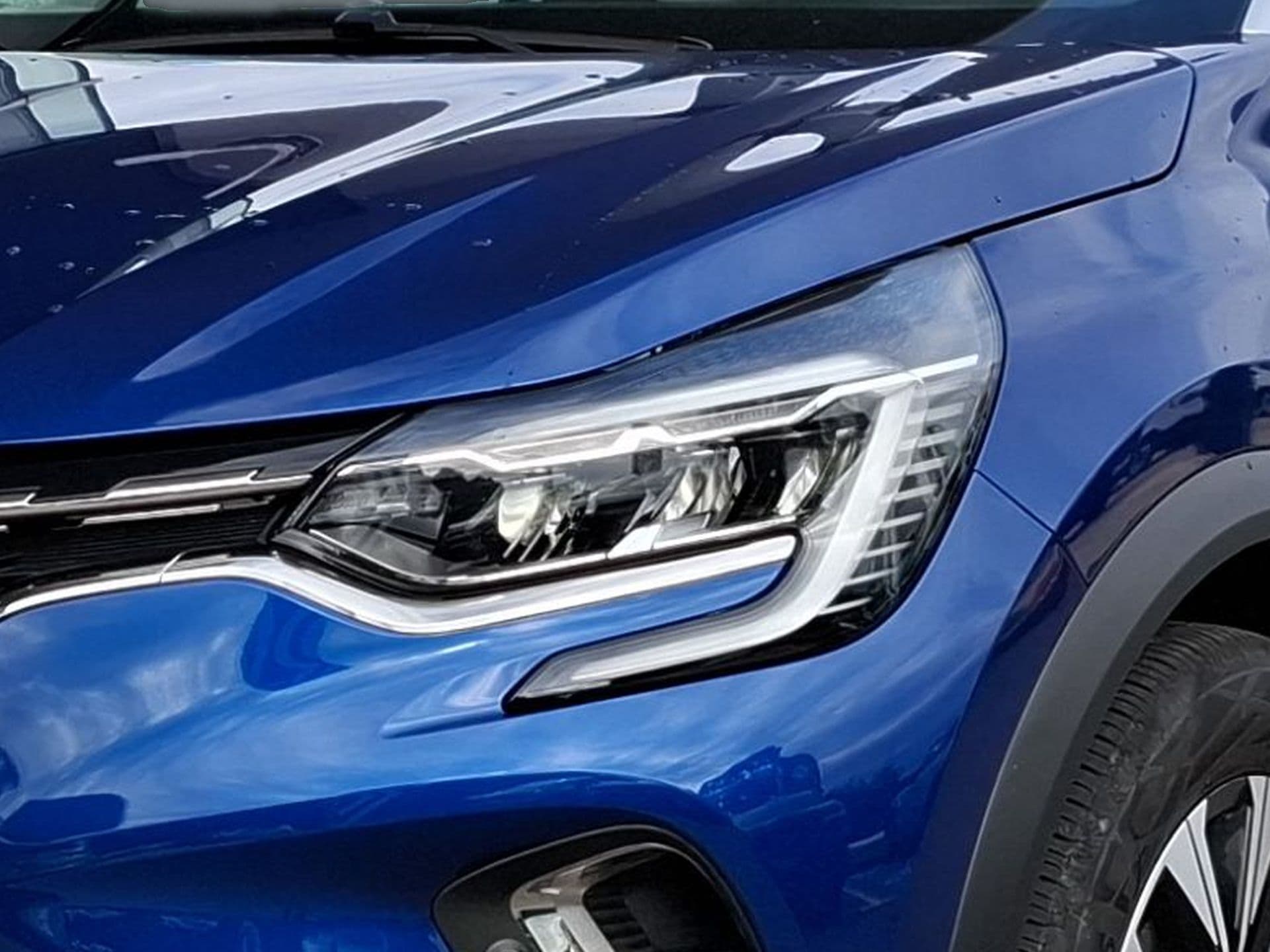 Renault Captur - 4