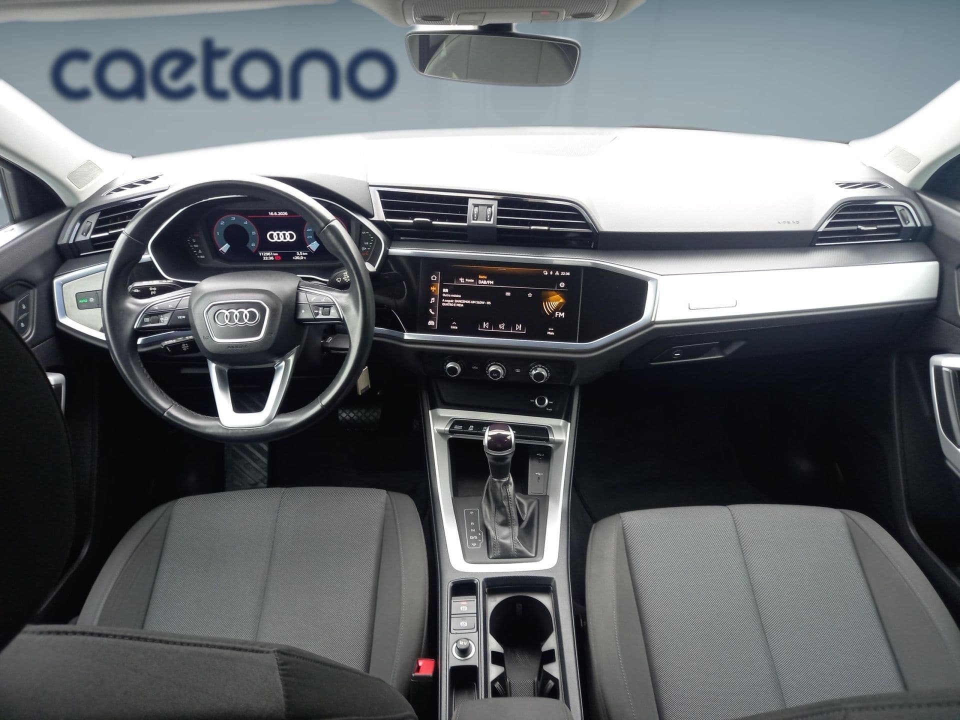 Audi Q3 Sportback - 11