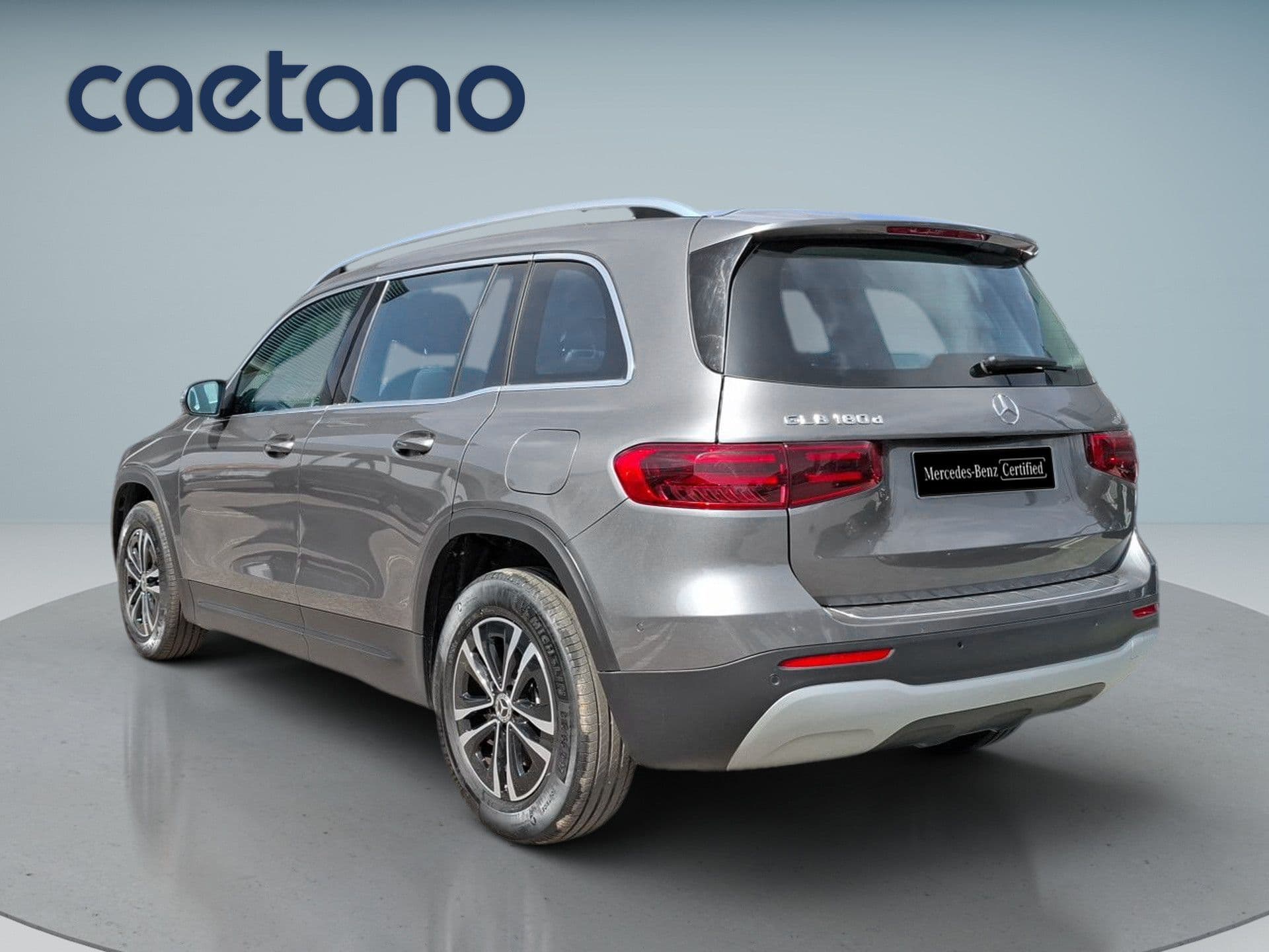 Mercedes-Benz GLB - 3