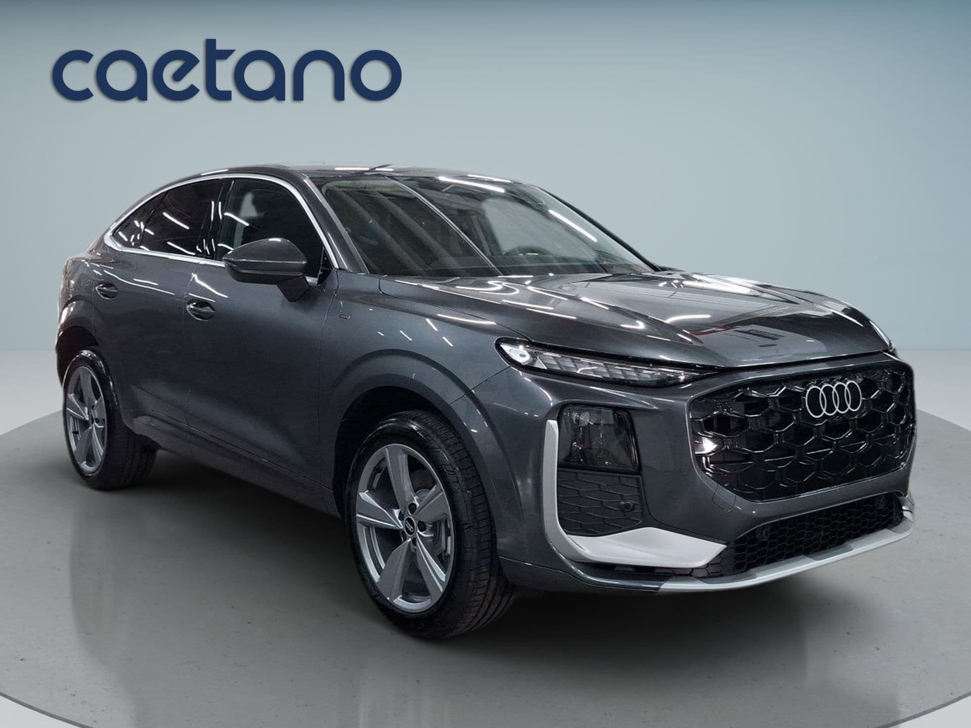 Audi Q3 Sportback - 5