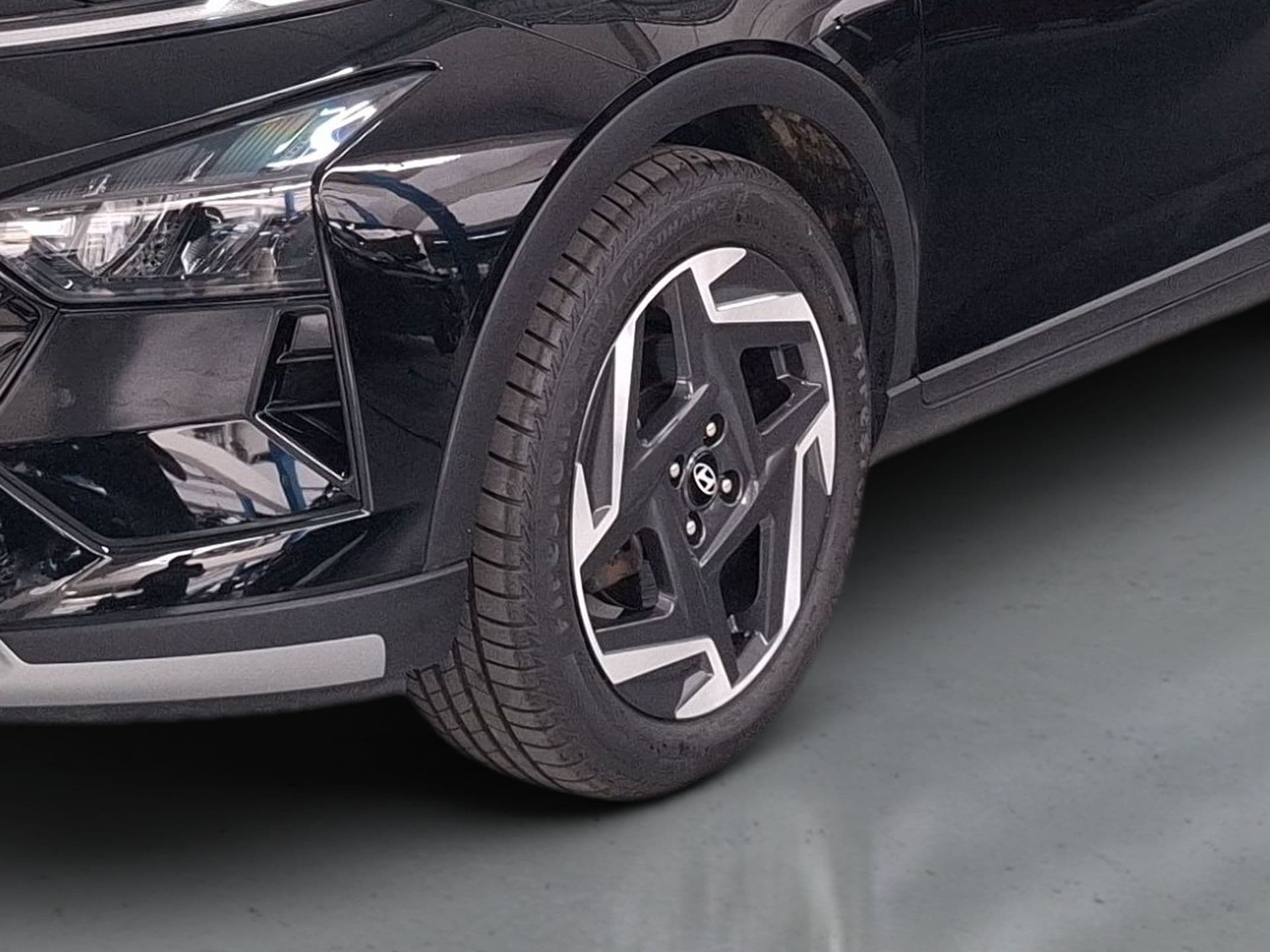 Hyundai Bayon - 3