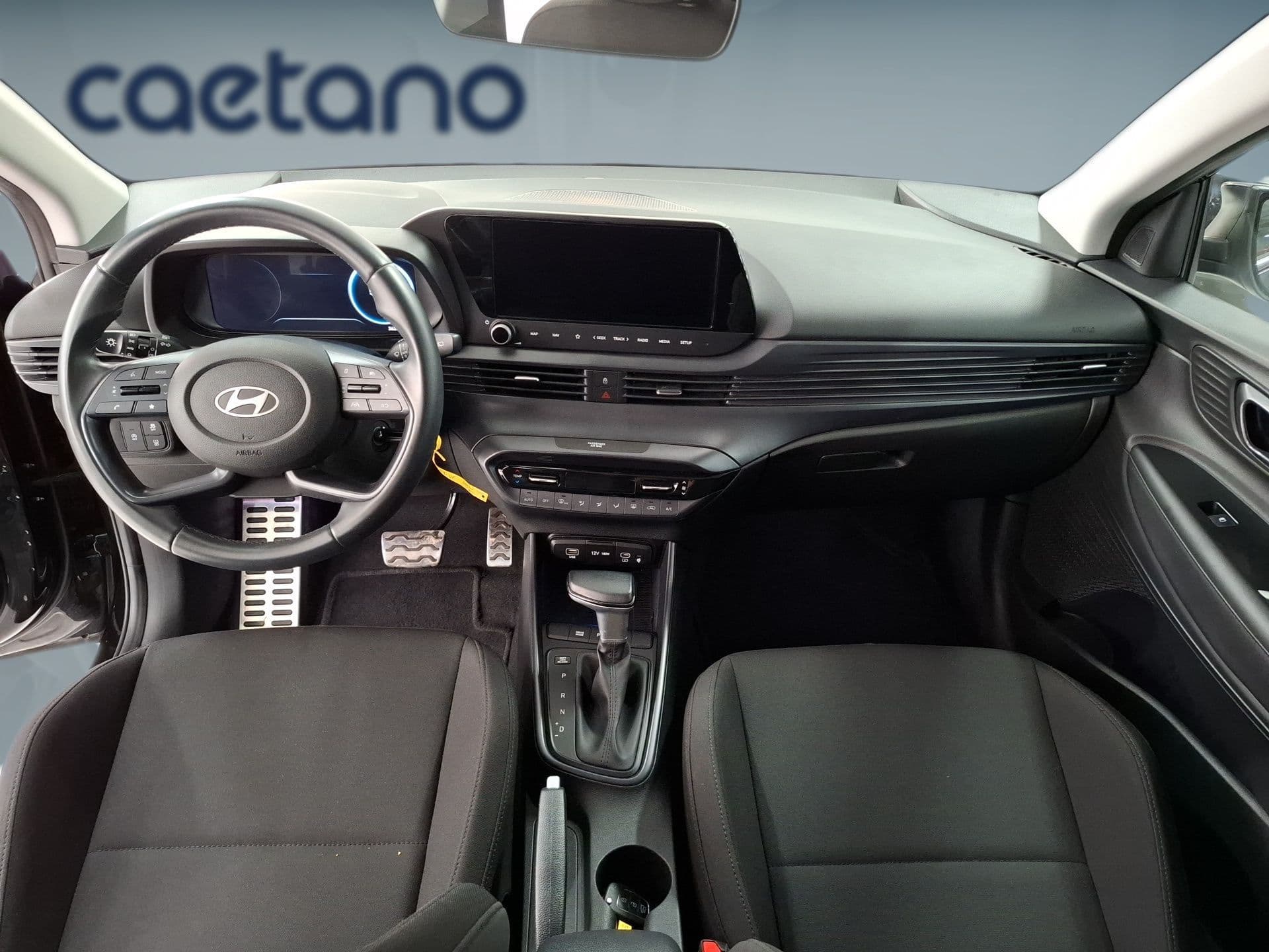 Hyundai Bayon - 12