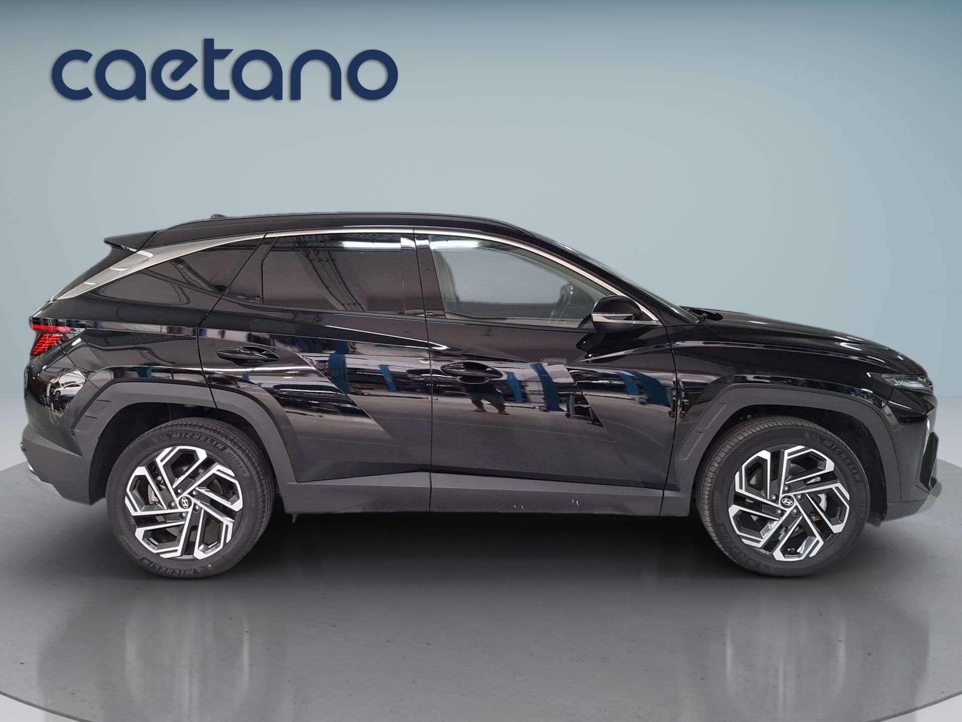 Hyundai Tucson - 8