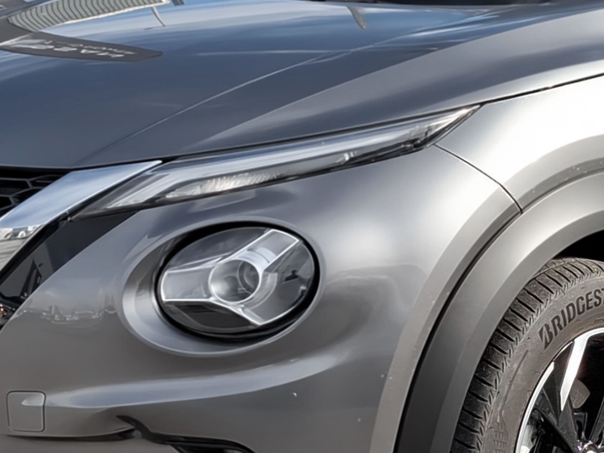 Nissan JUKE - 12