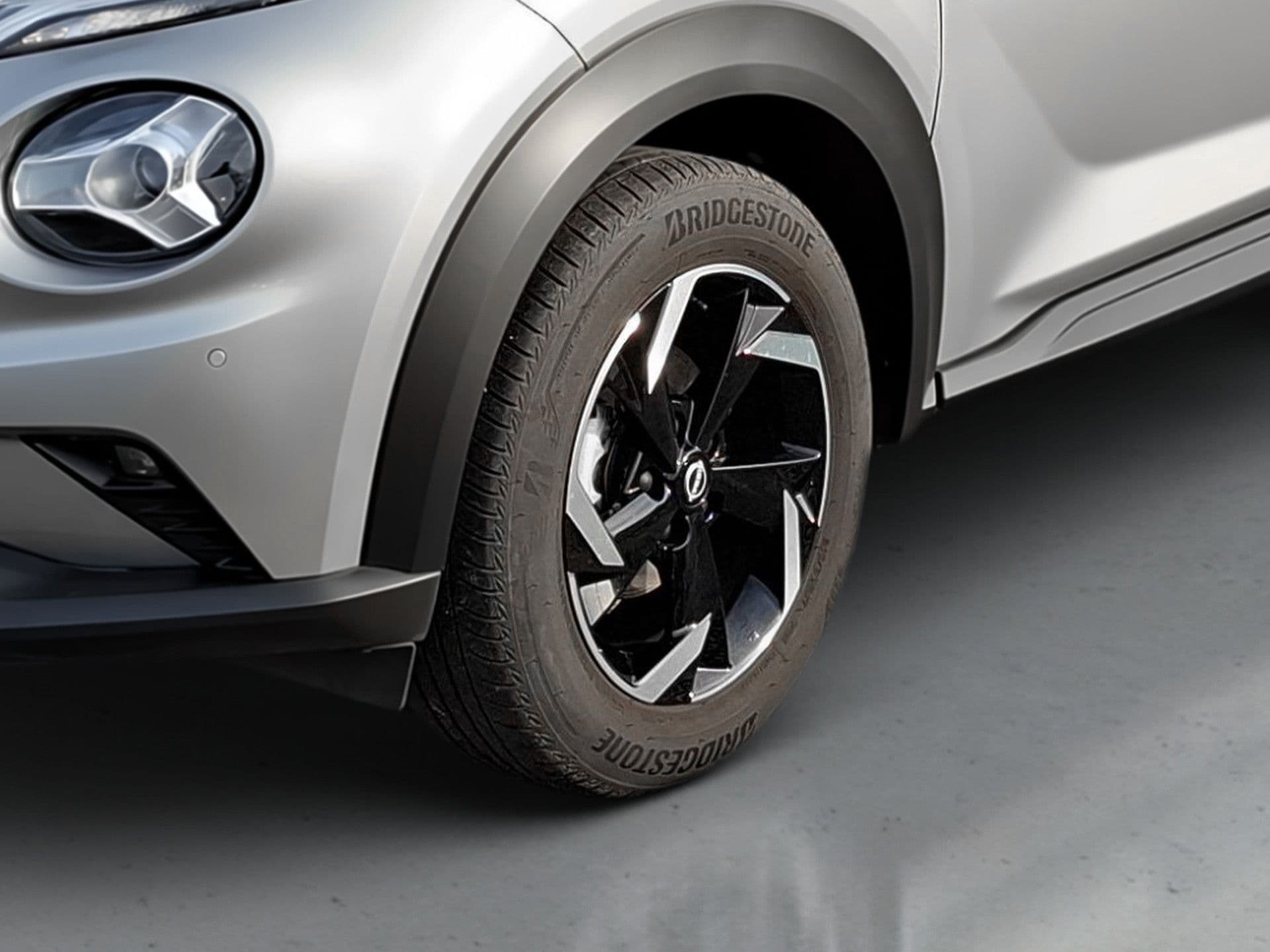 Nissan JUKE - 4