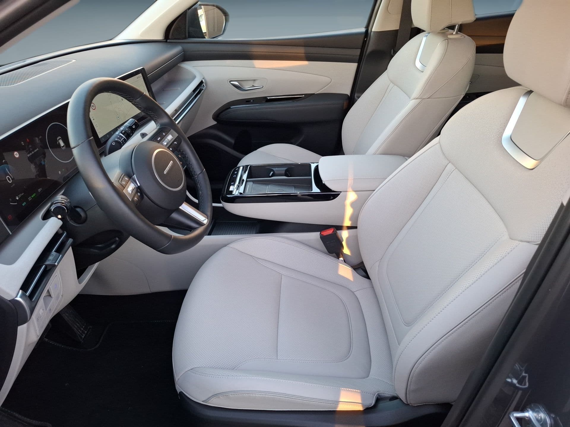 Hyundai Tucson - 11