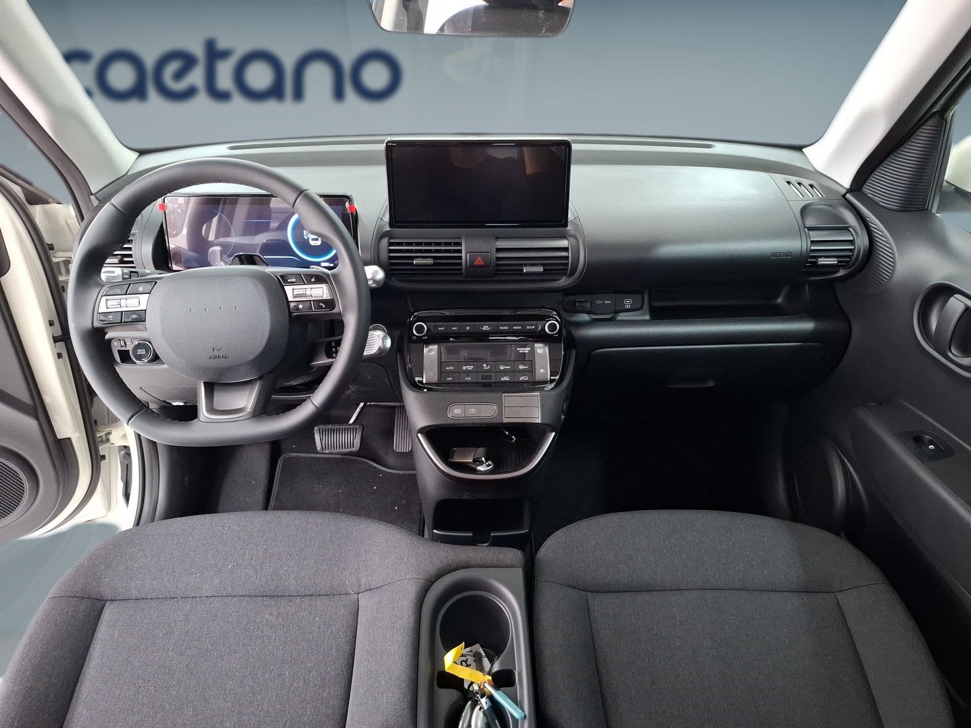 Hyundai Inster - 12