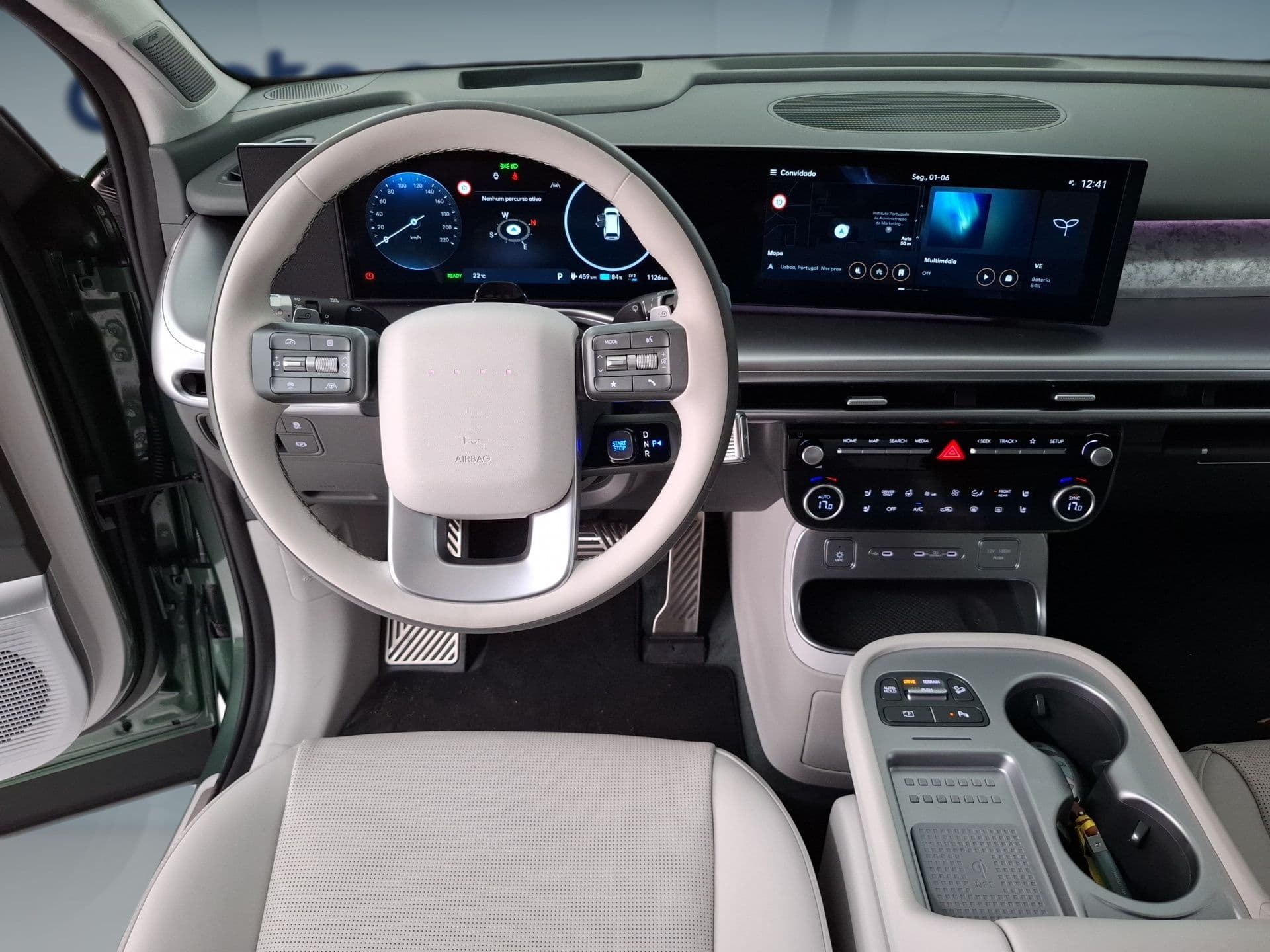 Hyundai IONIQ 9 - 12
