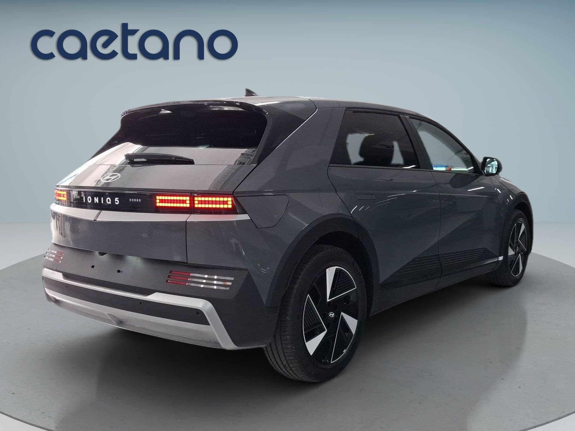 Hyundai IONIQ 5 - 10