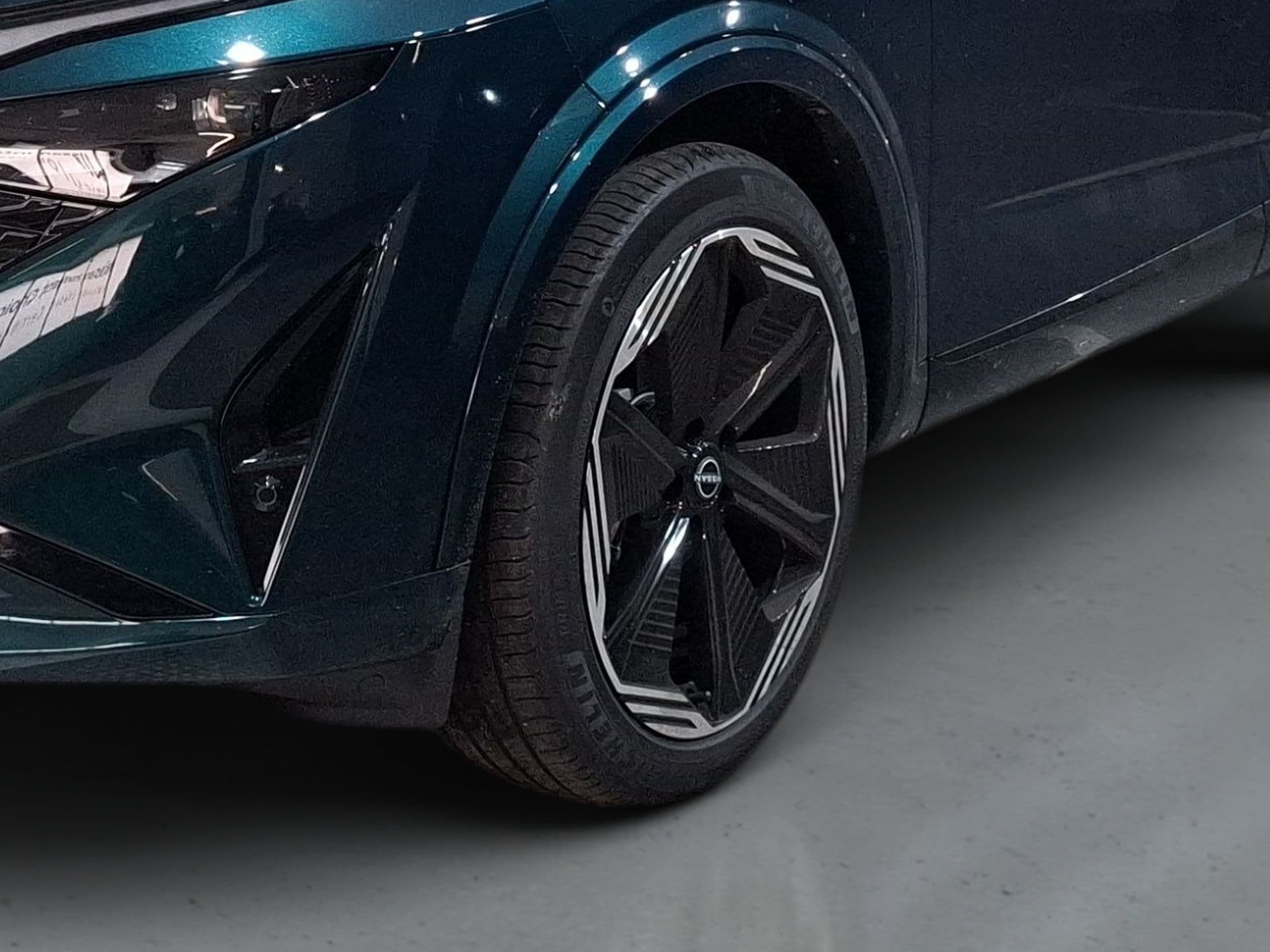 Nissan Qashqai - 2