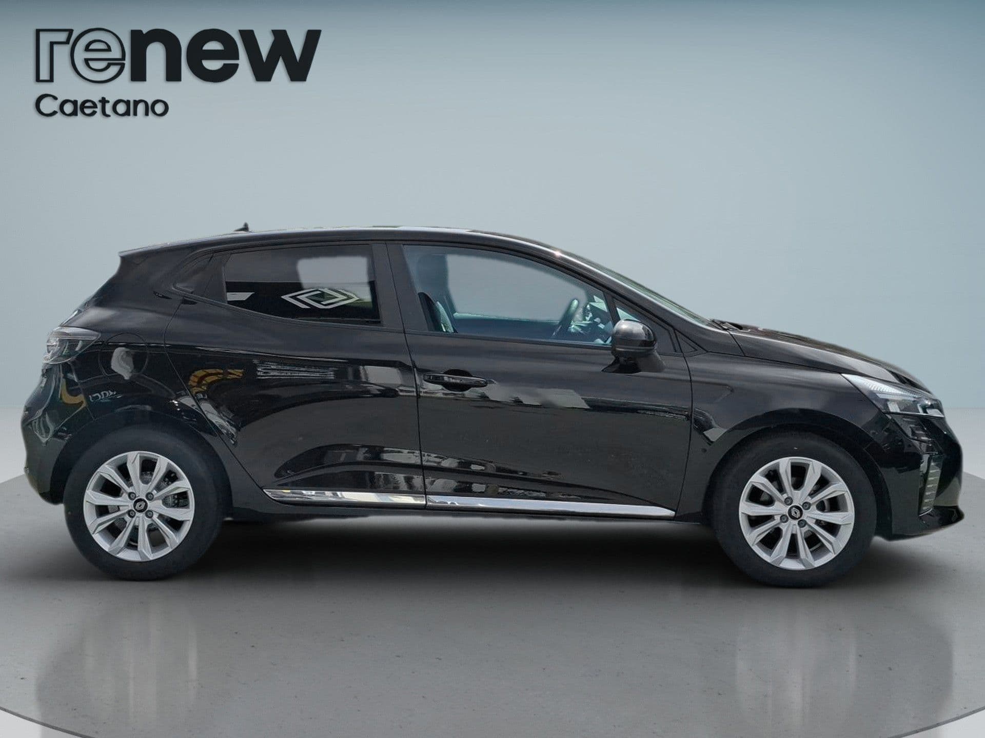 Renault Clio - 8