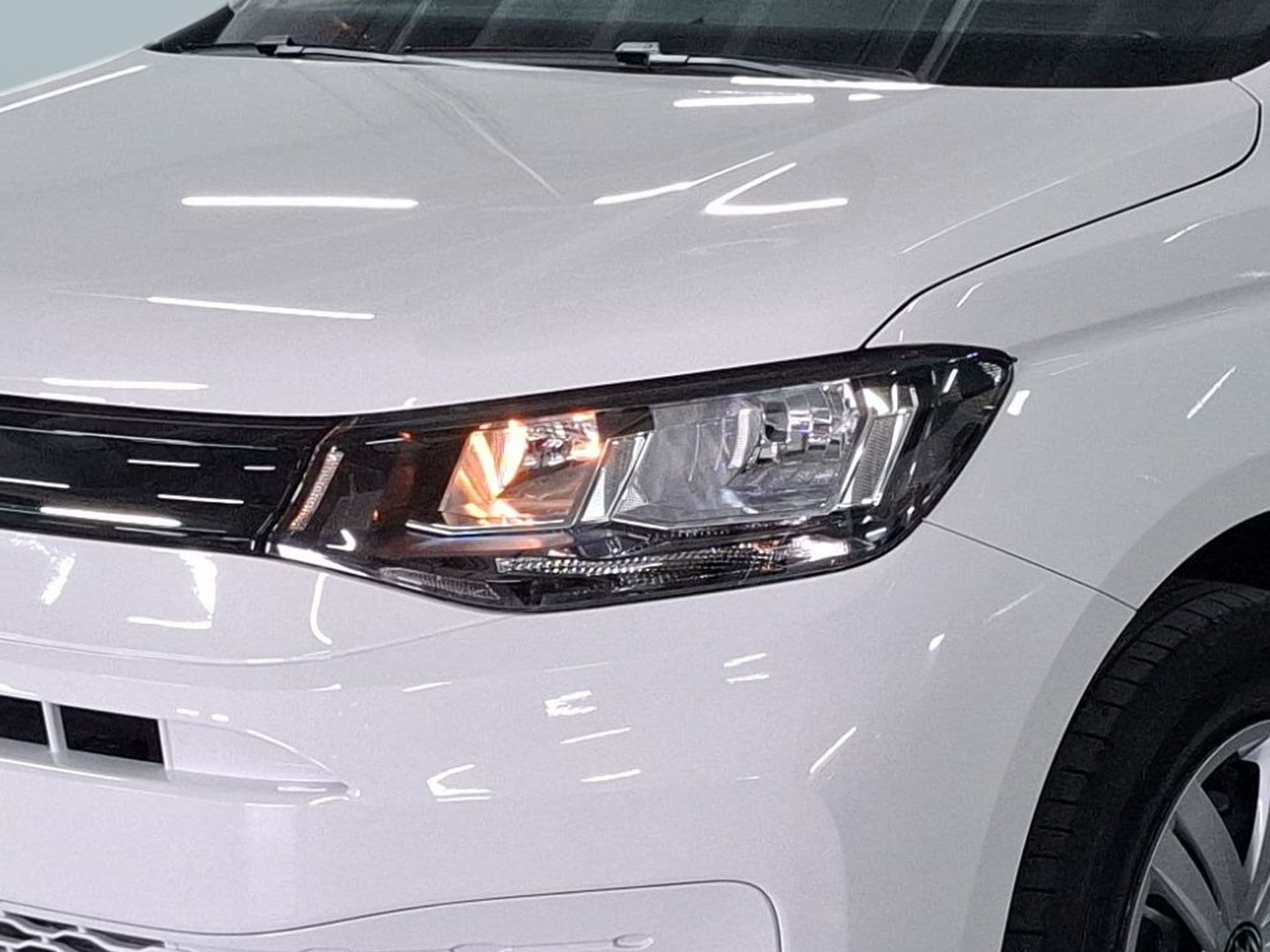 Volkswagen Caddy - 4