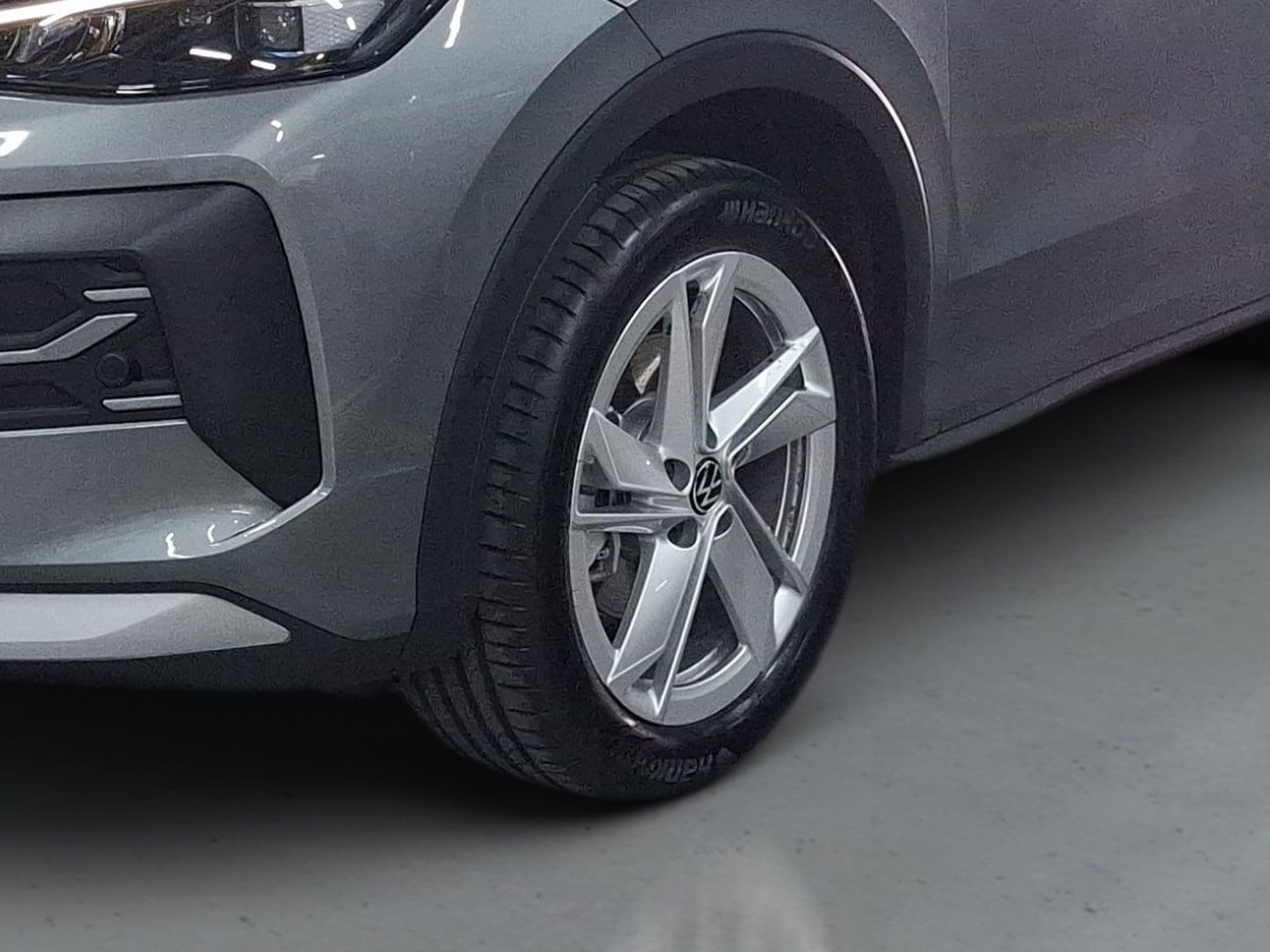 Volkswagen T-Roc - 5