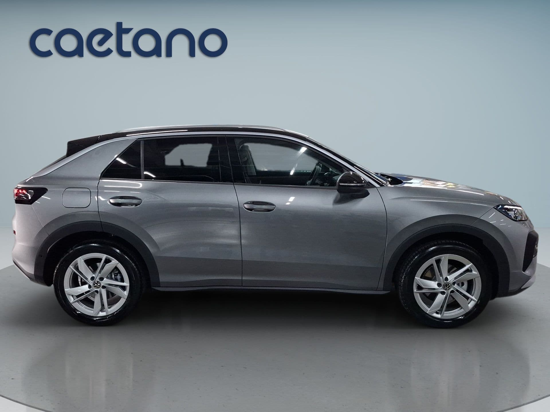 Volkswagen T-Roc - 7