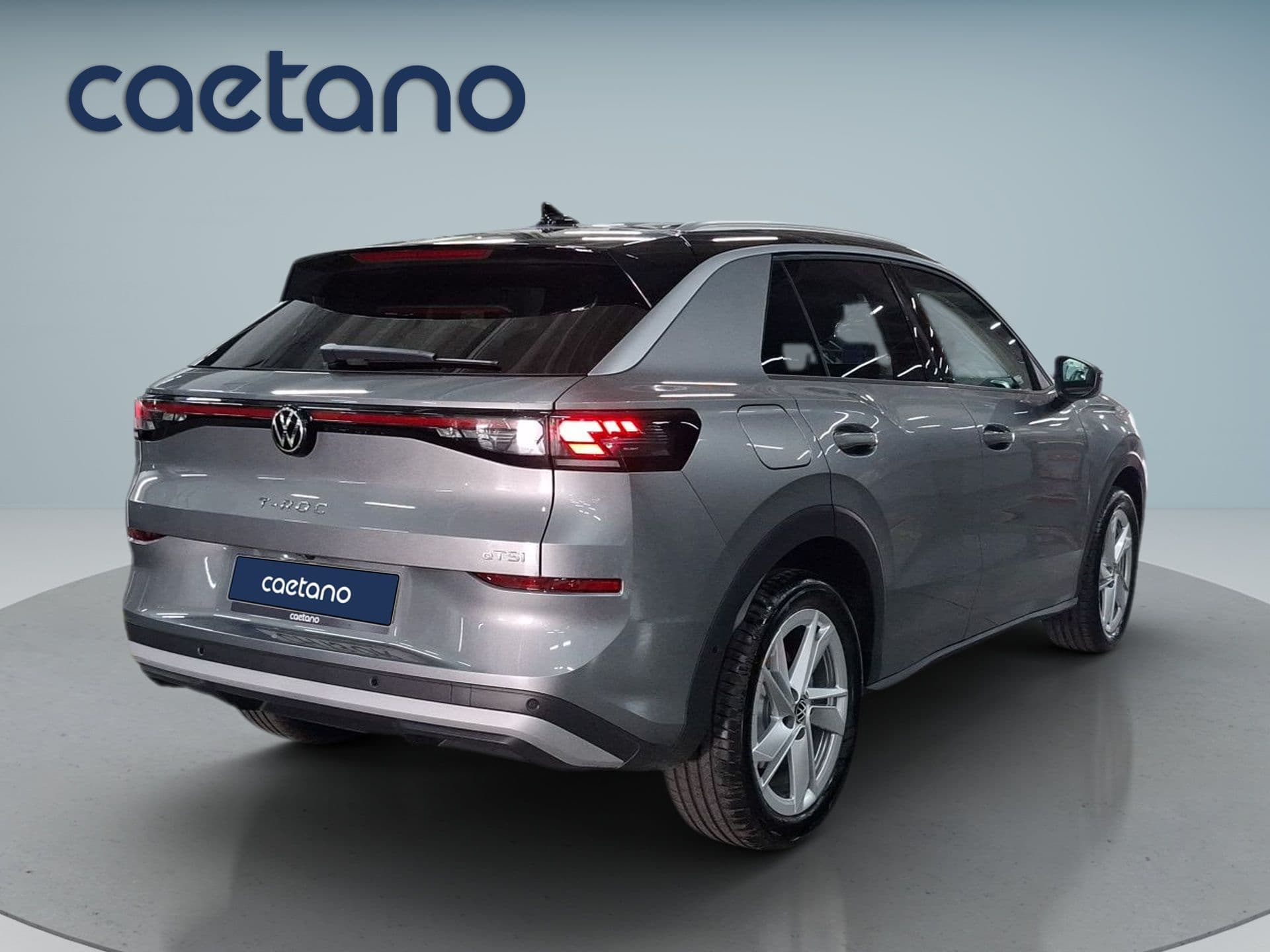 Volkswagen T-Roc - 8