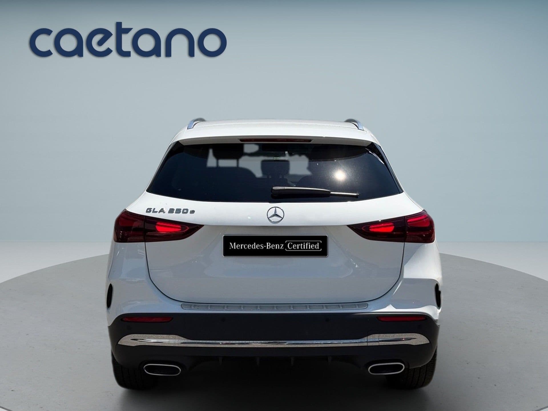 Mercedes-Benz GLA - 3