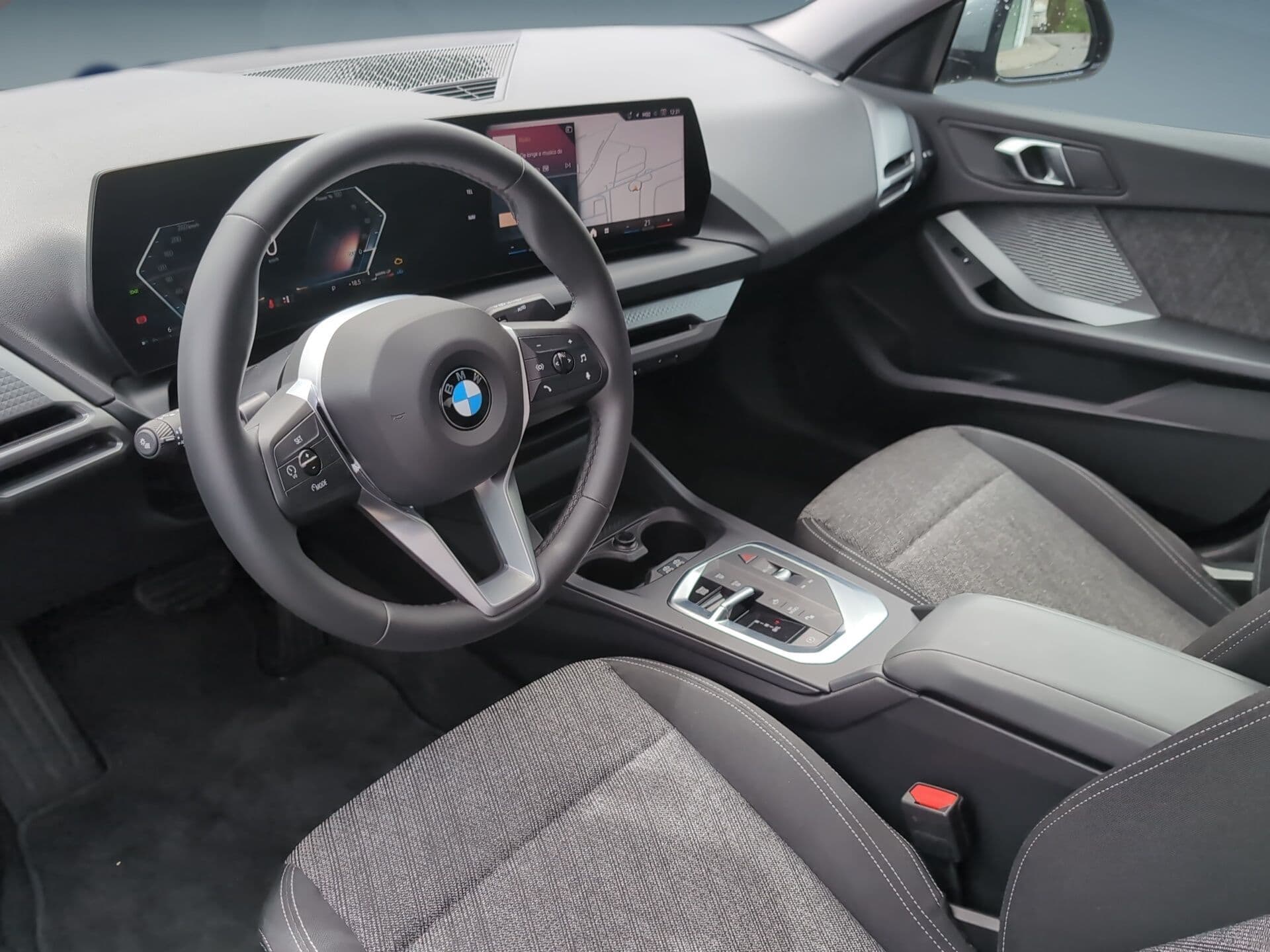 BMW Série 2 - 11
