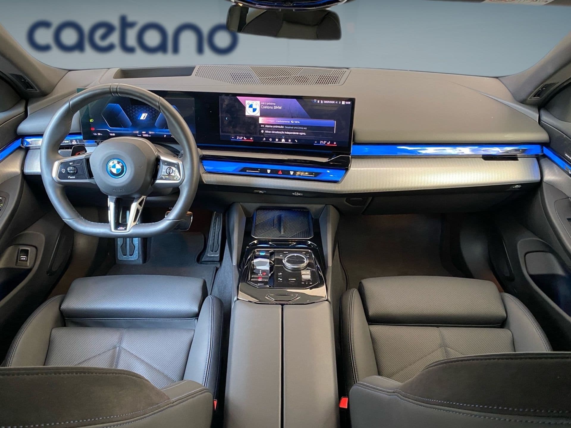 BMW i5 - 9