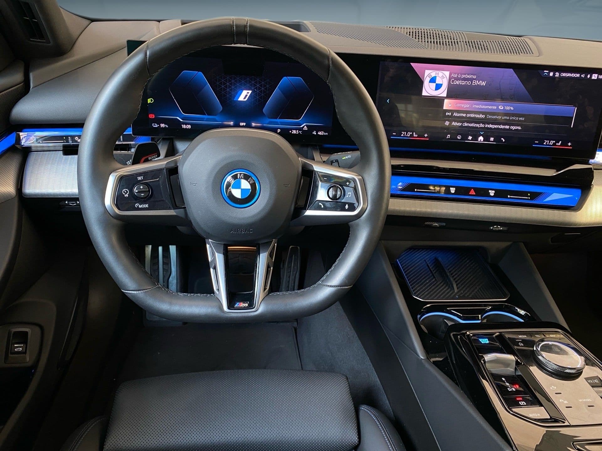 BMW i5 - 10