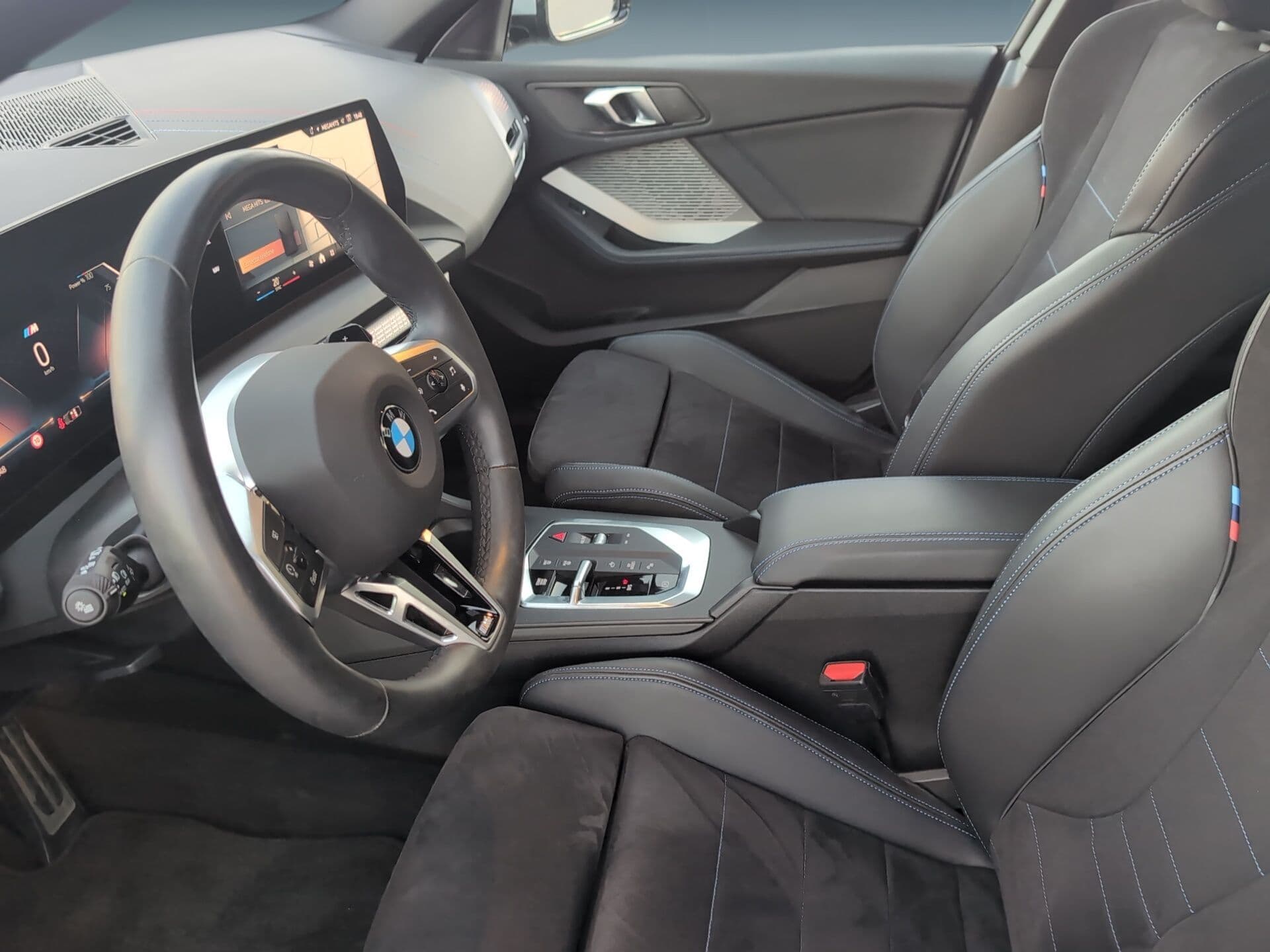 BMW Série 2 - 11