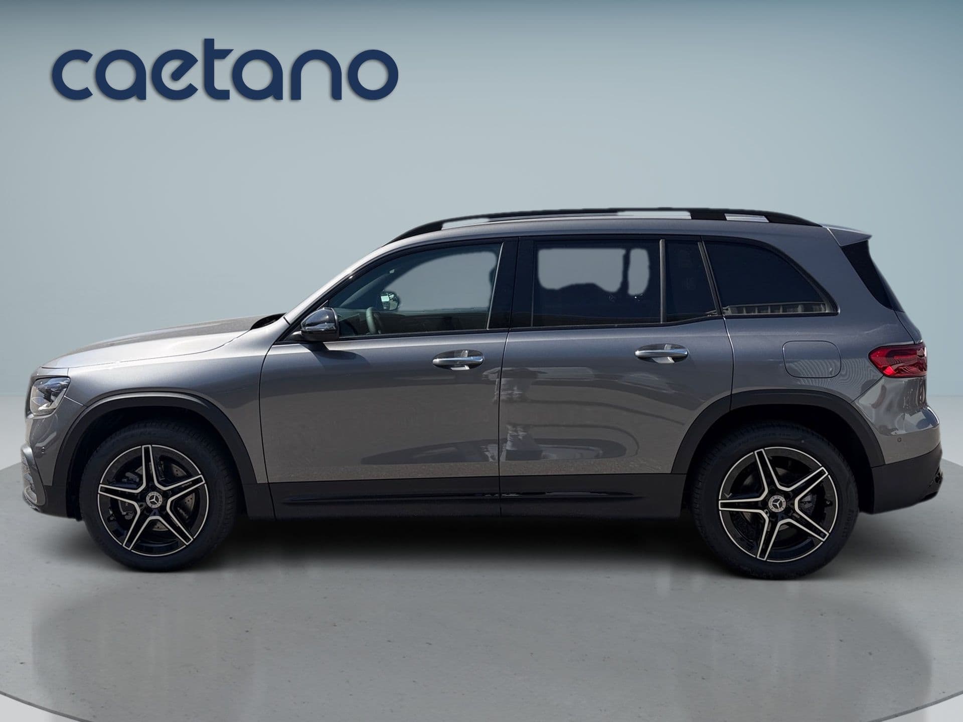 Mercedes-Benz GLB - 3
