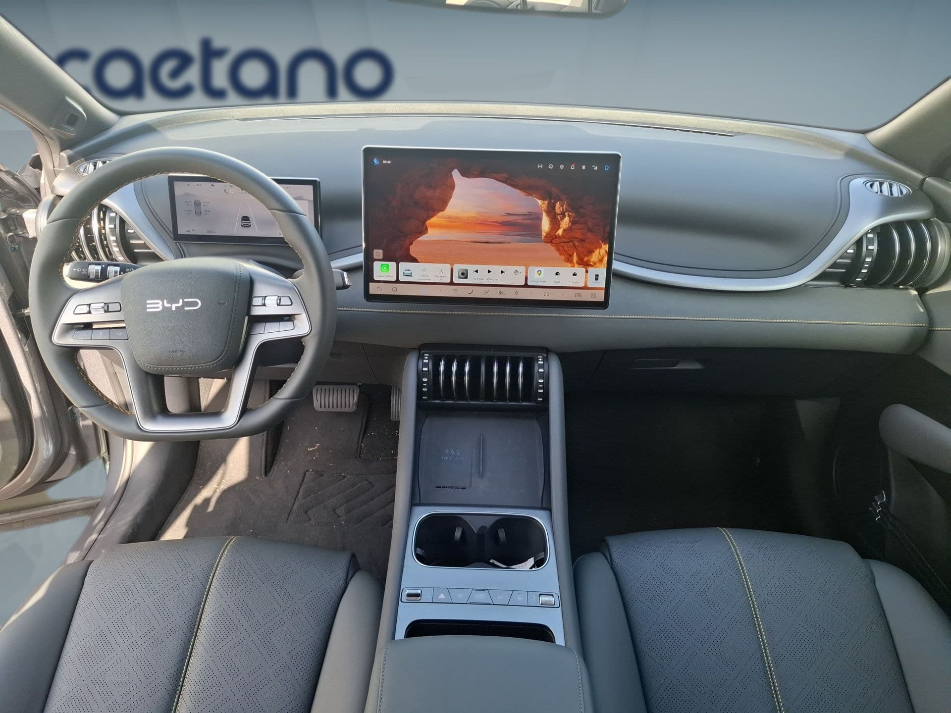 BYD ATTO 3 - 11