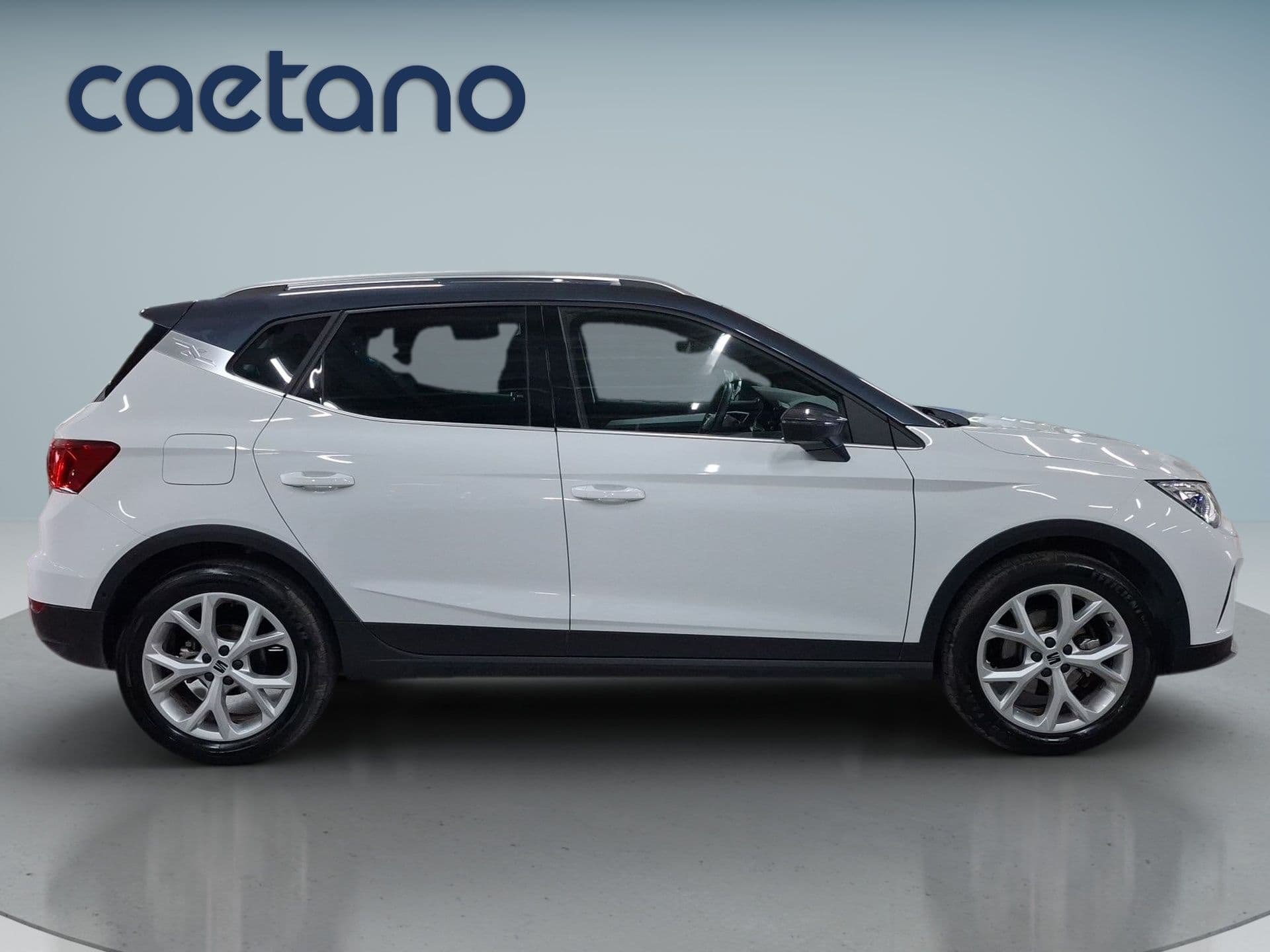 SEAT Arona - 9