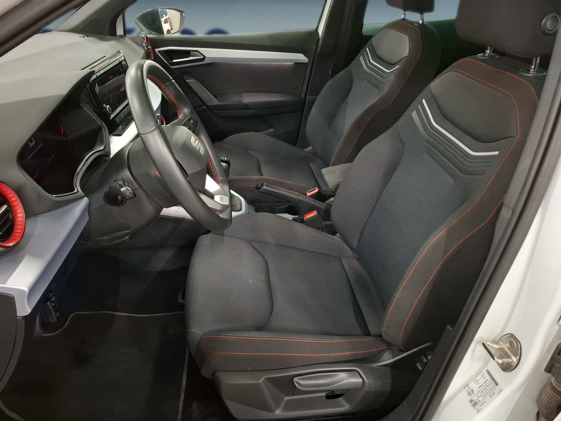 SEAT Arona - 11