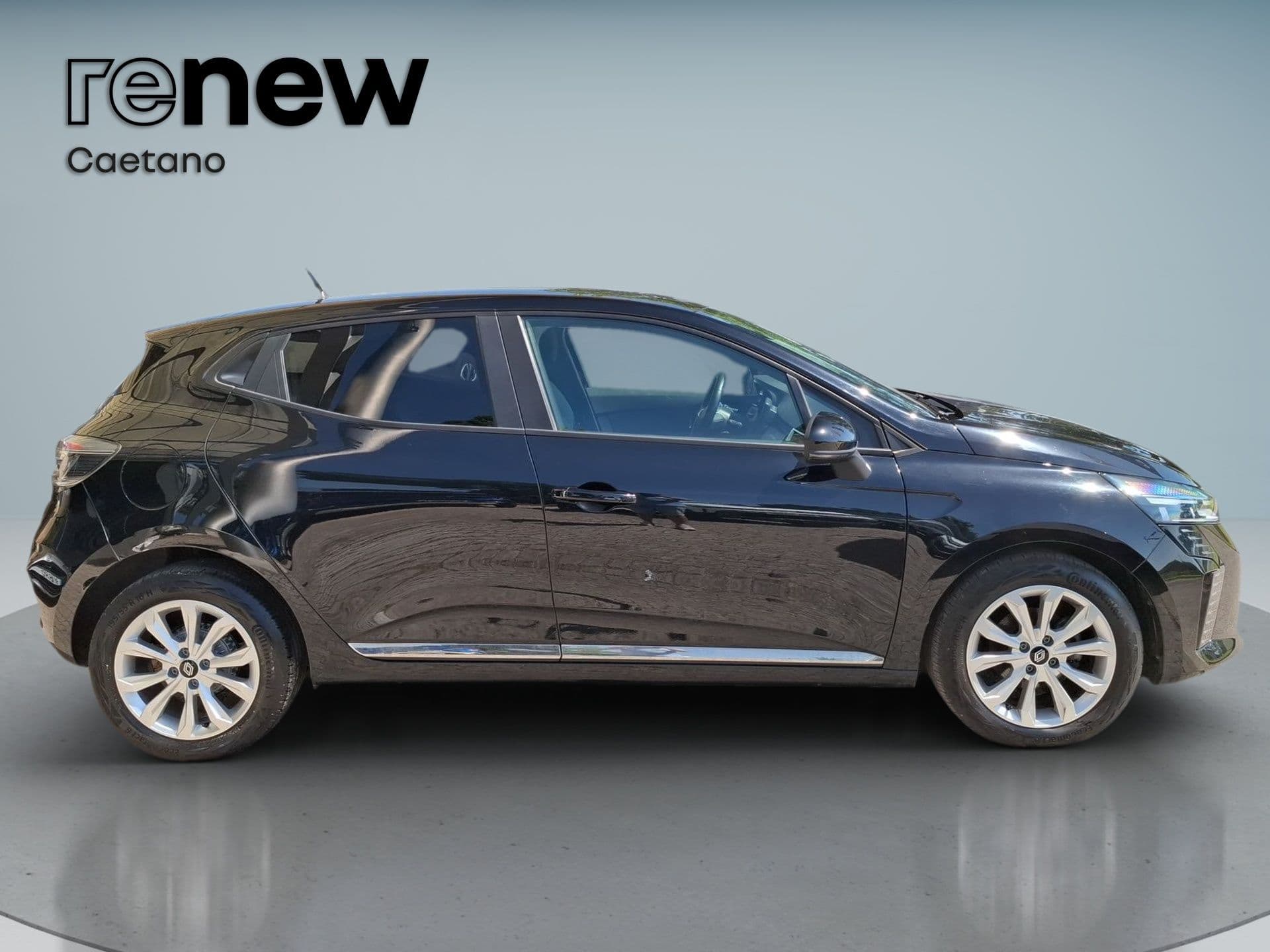 Renault Clio - 9