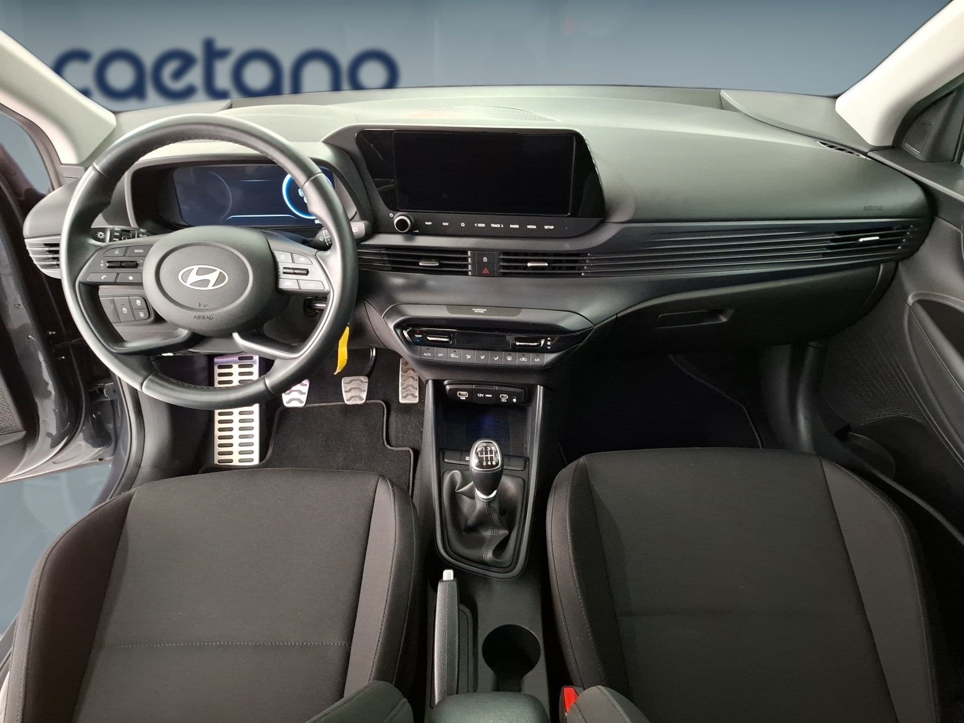 Hyundai Bayon - 12