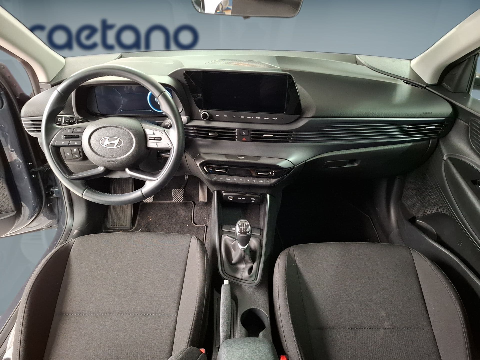 Hyundai i20 - 11