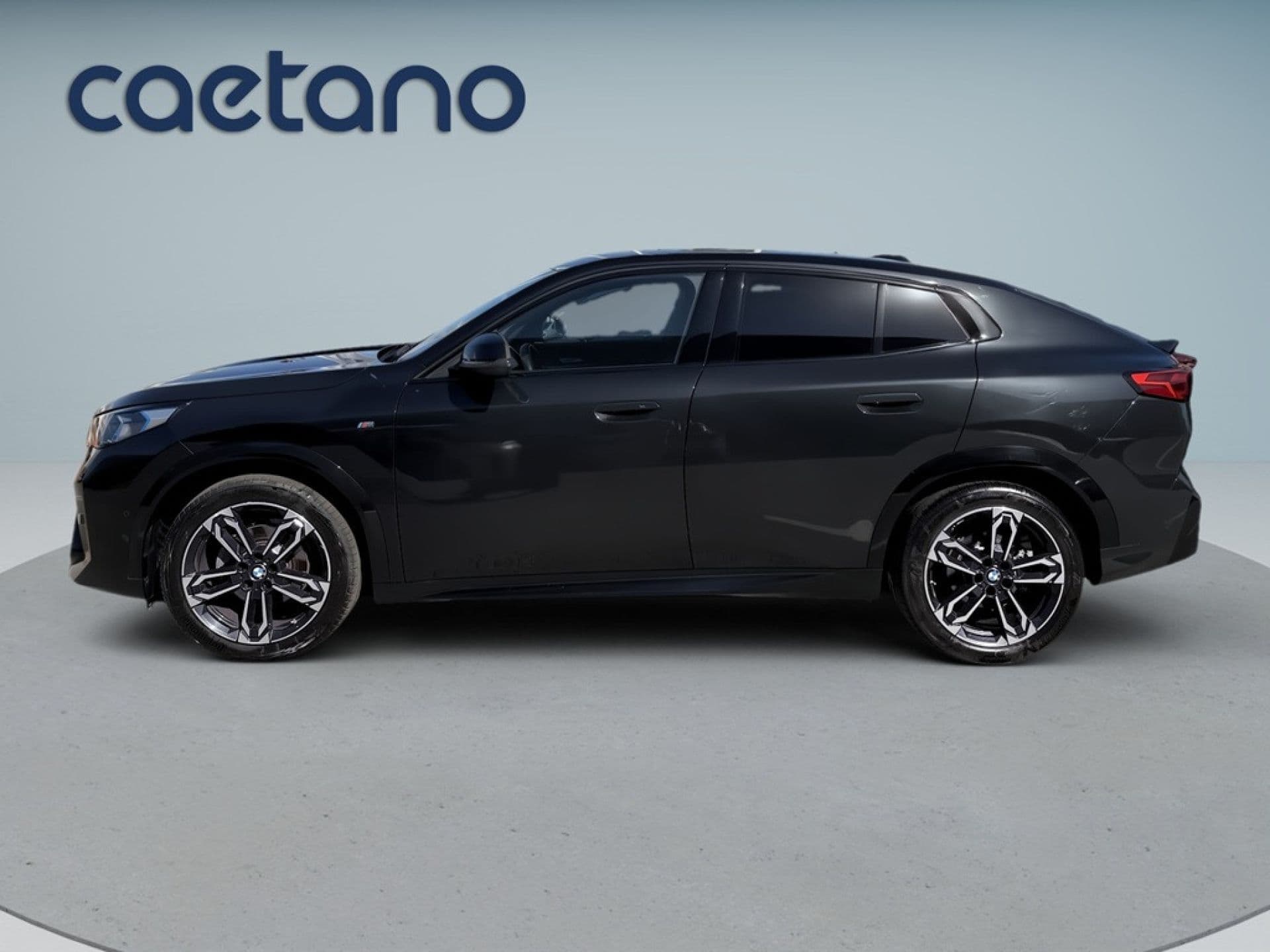 BMW X2 - 5