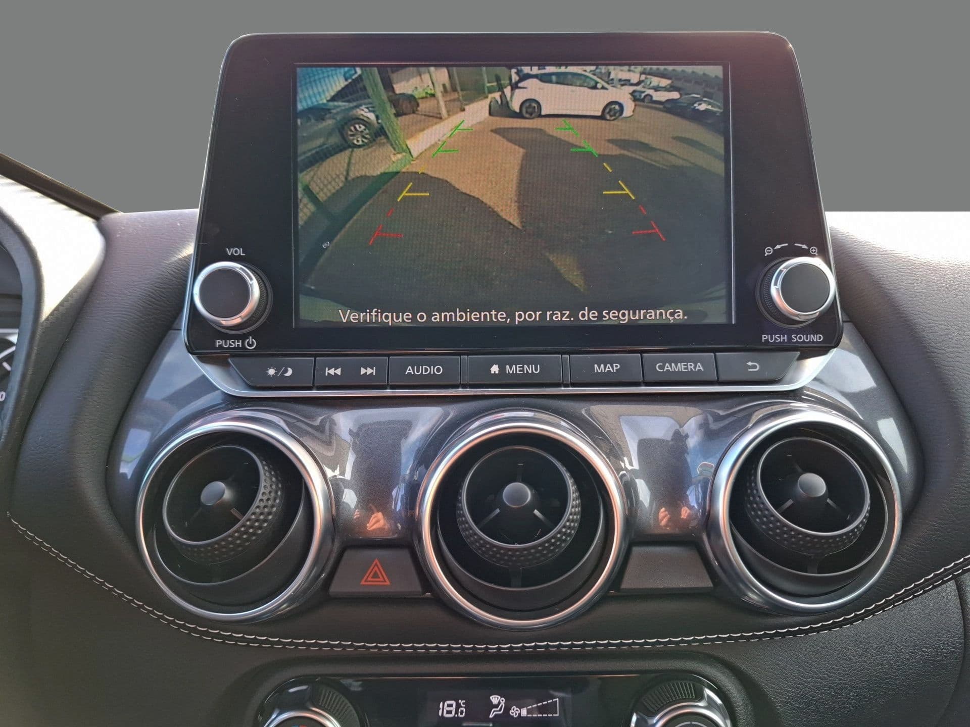 Nissan JUKE - 7