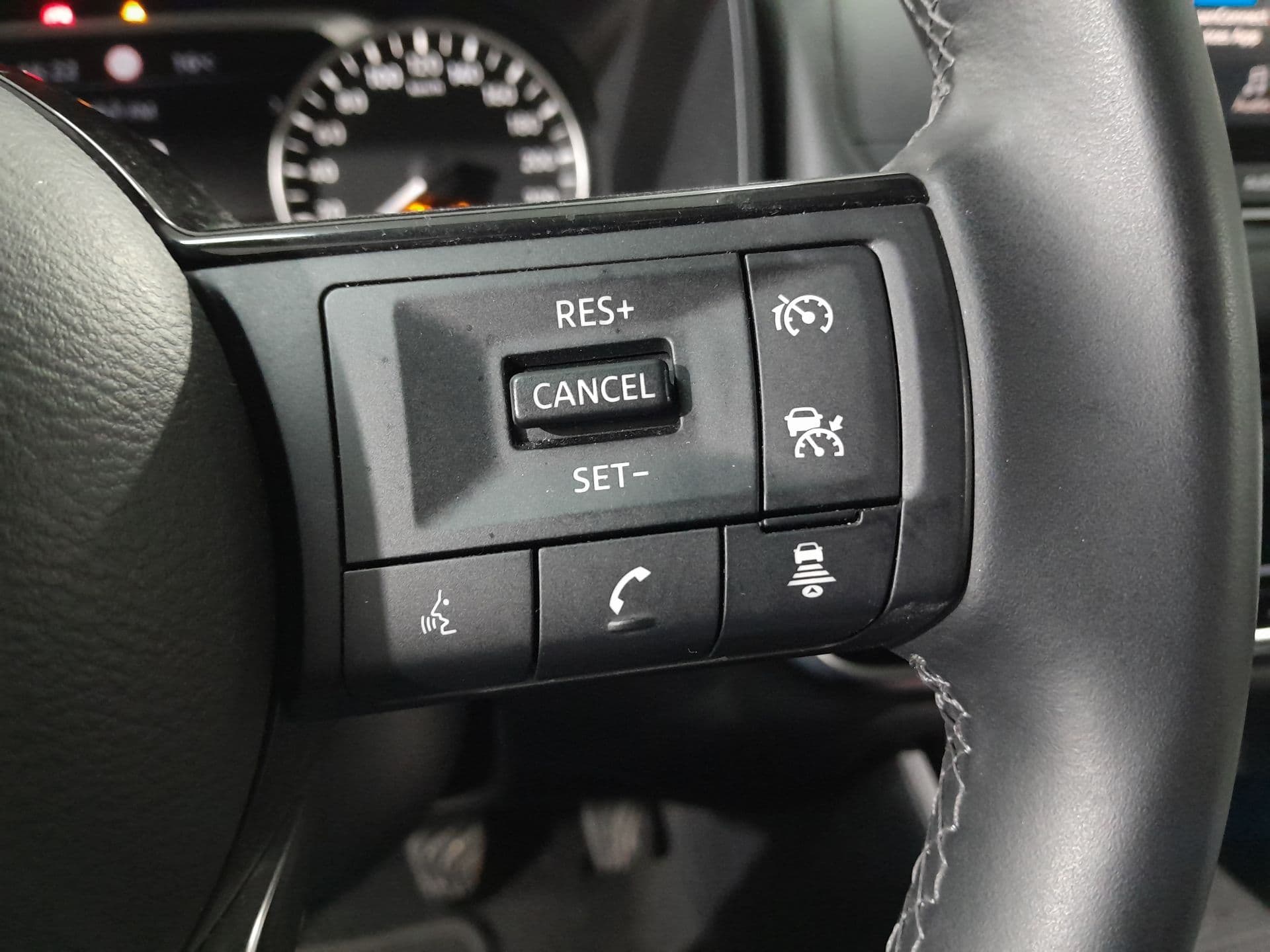 Nissan Qashqai - 7