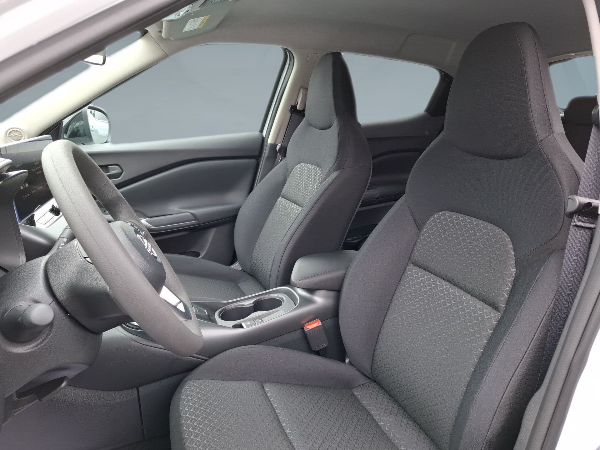 Nissan JUKE - 9
