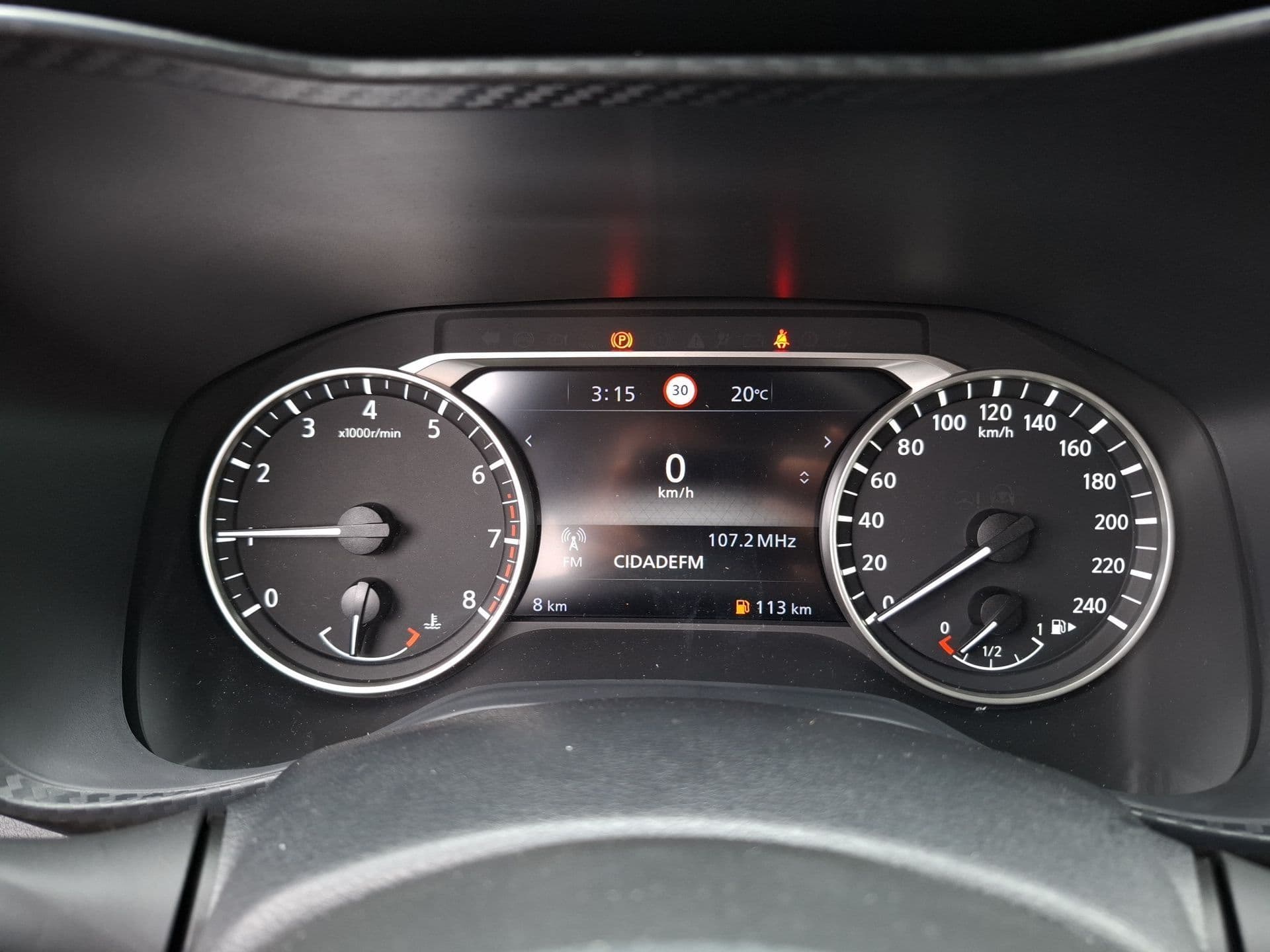 Nissan JUKE - 10