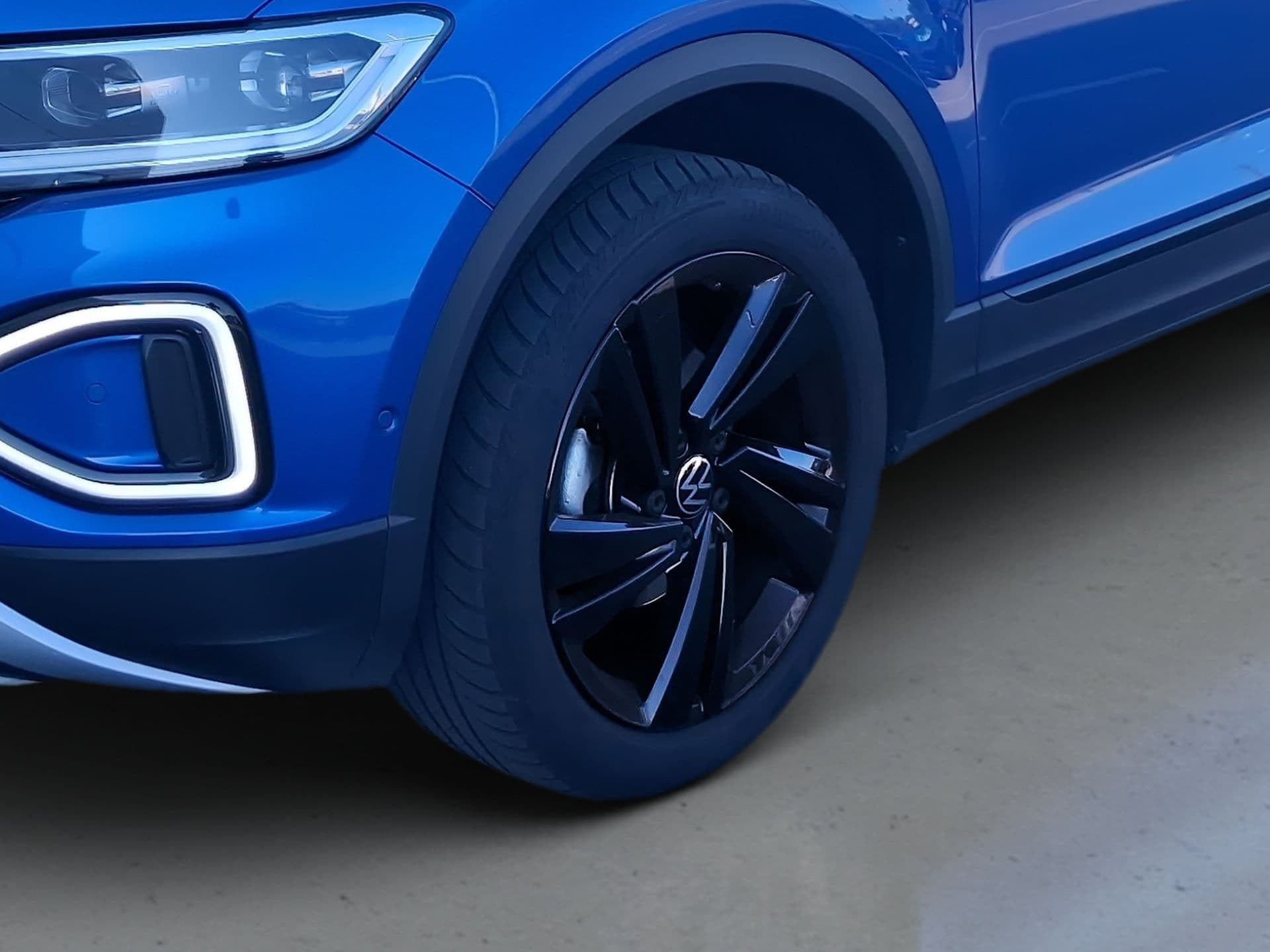 Volkswagen T-Roc - 2
