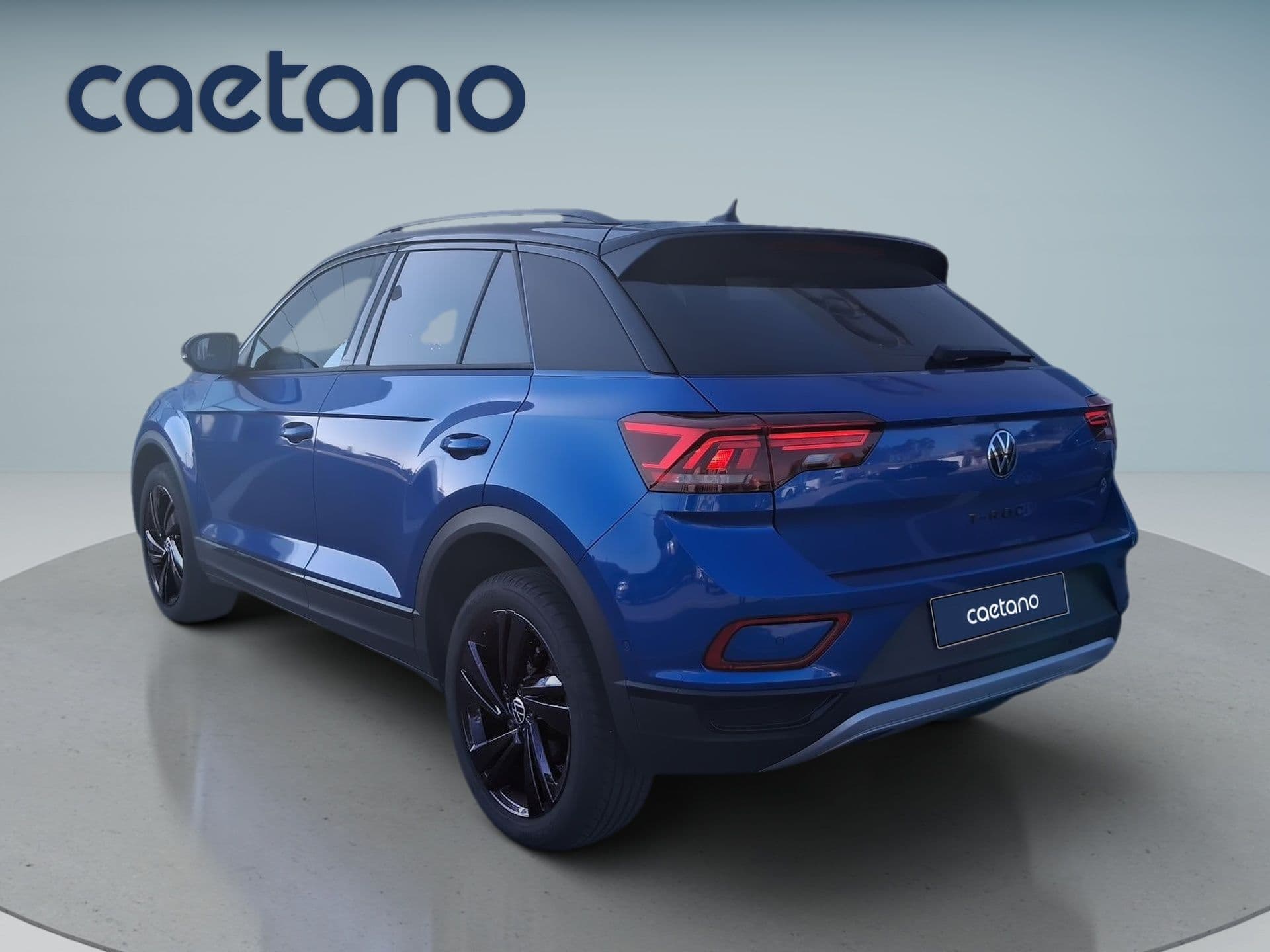Volkswagen T-Roc - 4
