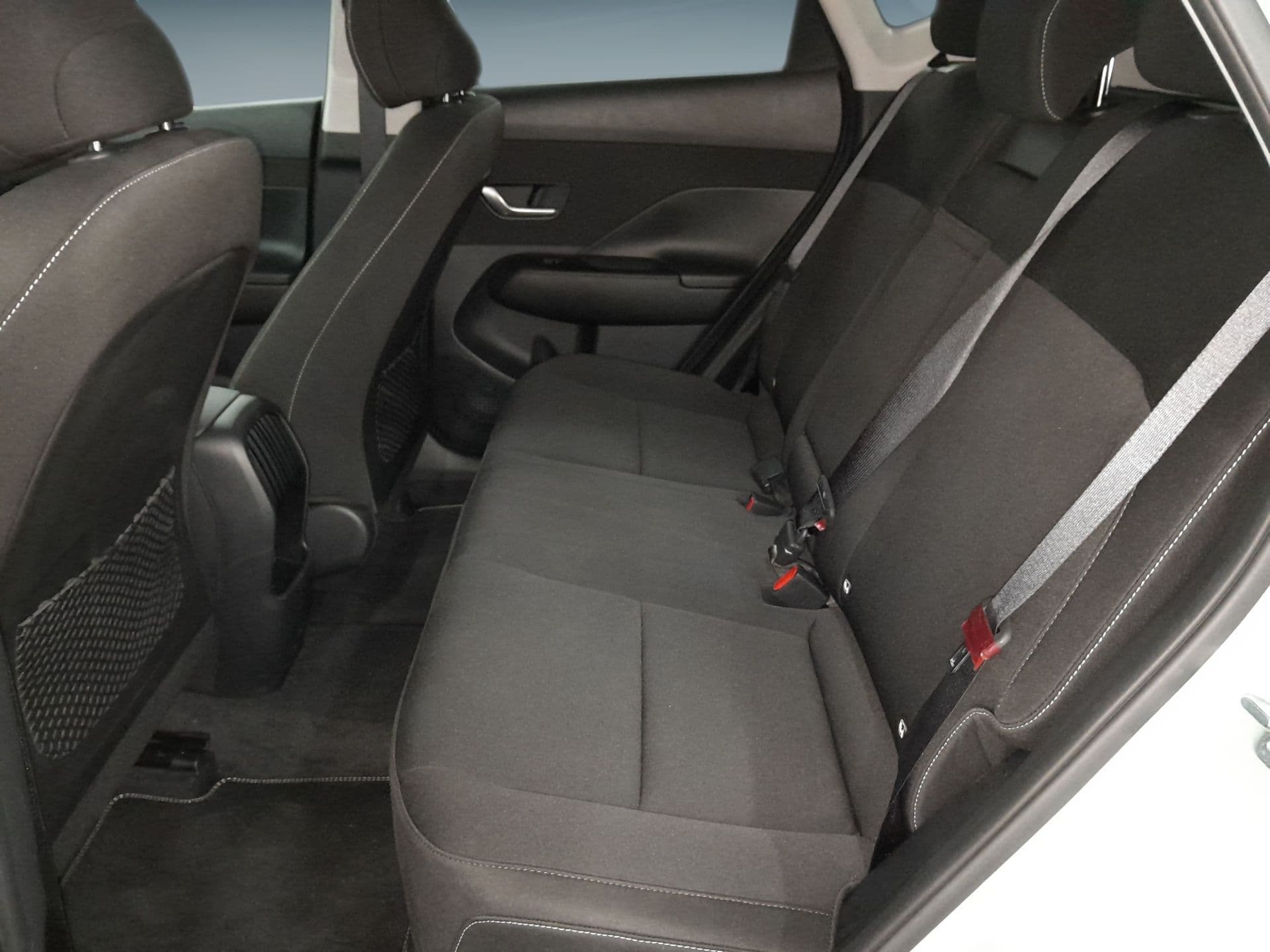 Hyundai Kauai - 12