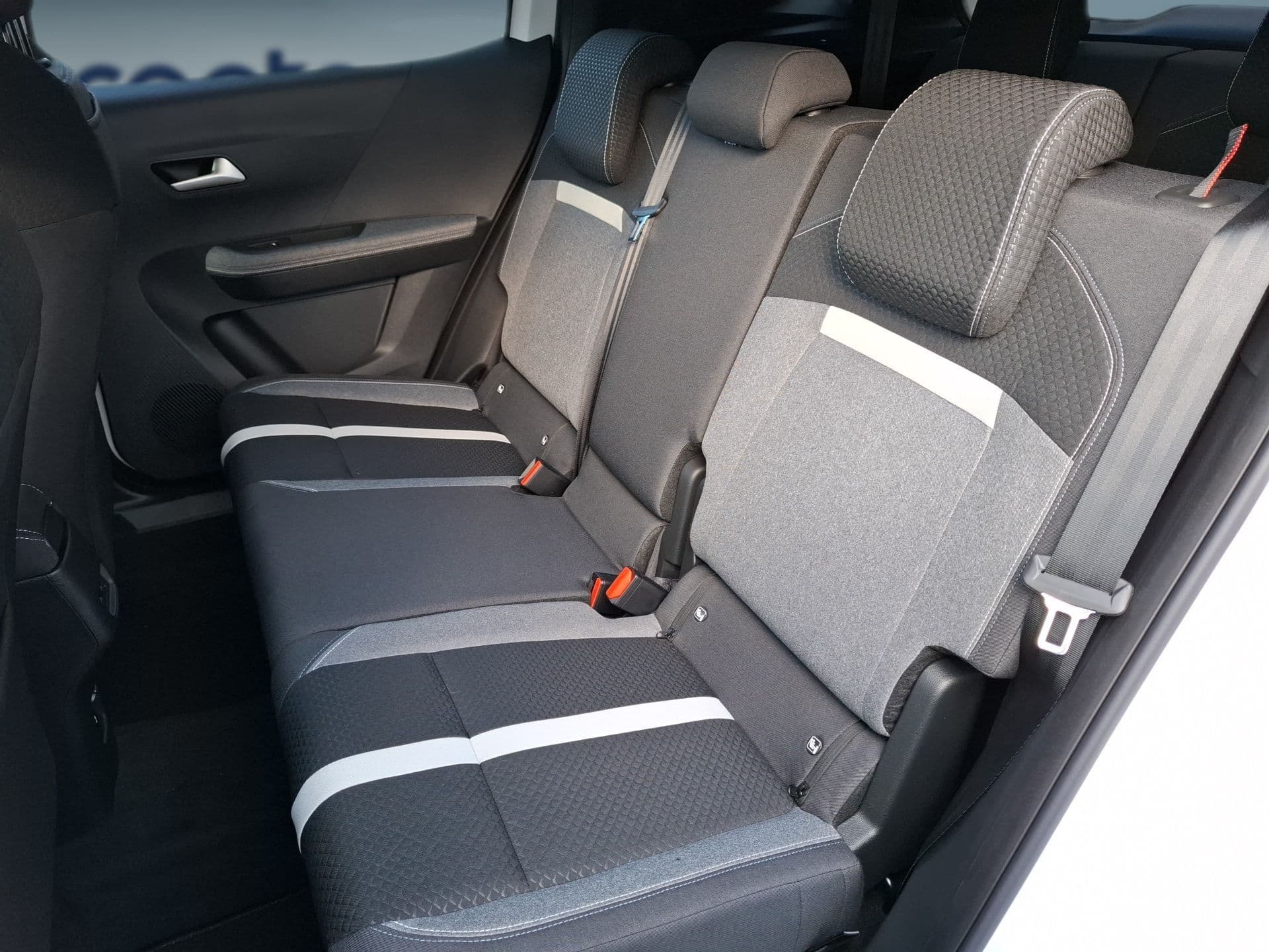 Opel Frontera - 4