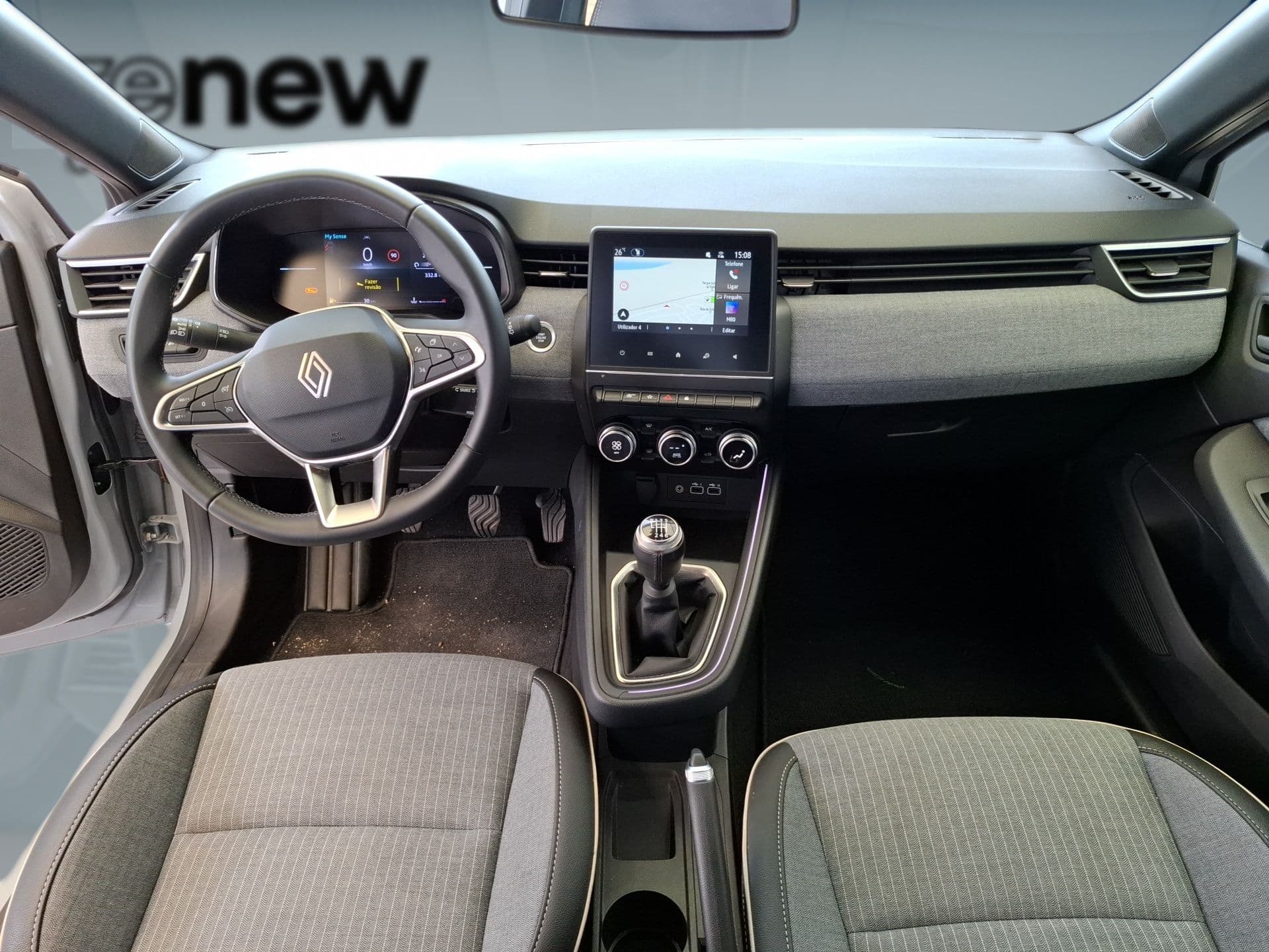 Renault Clio - 12