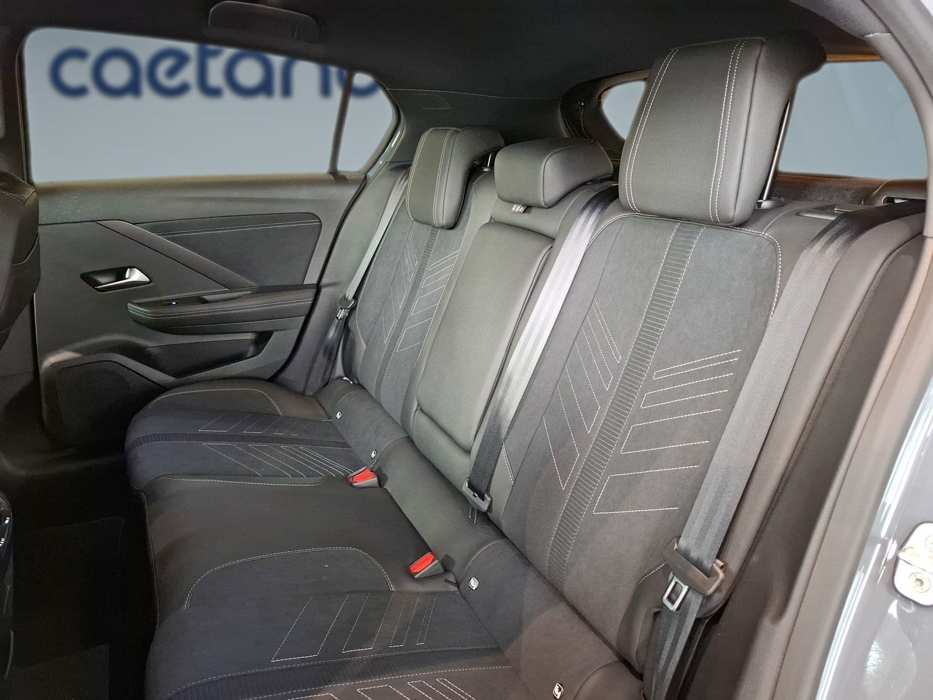 Opel Astra - 4