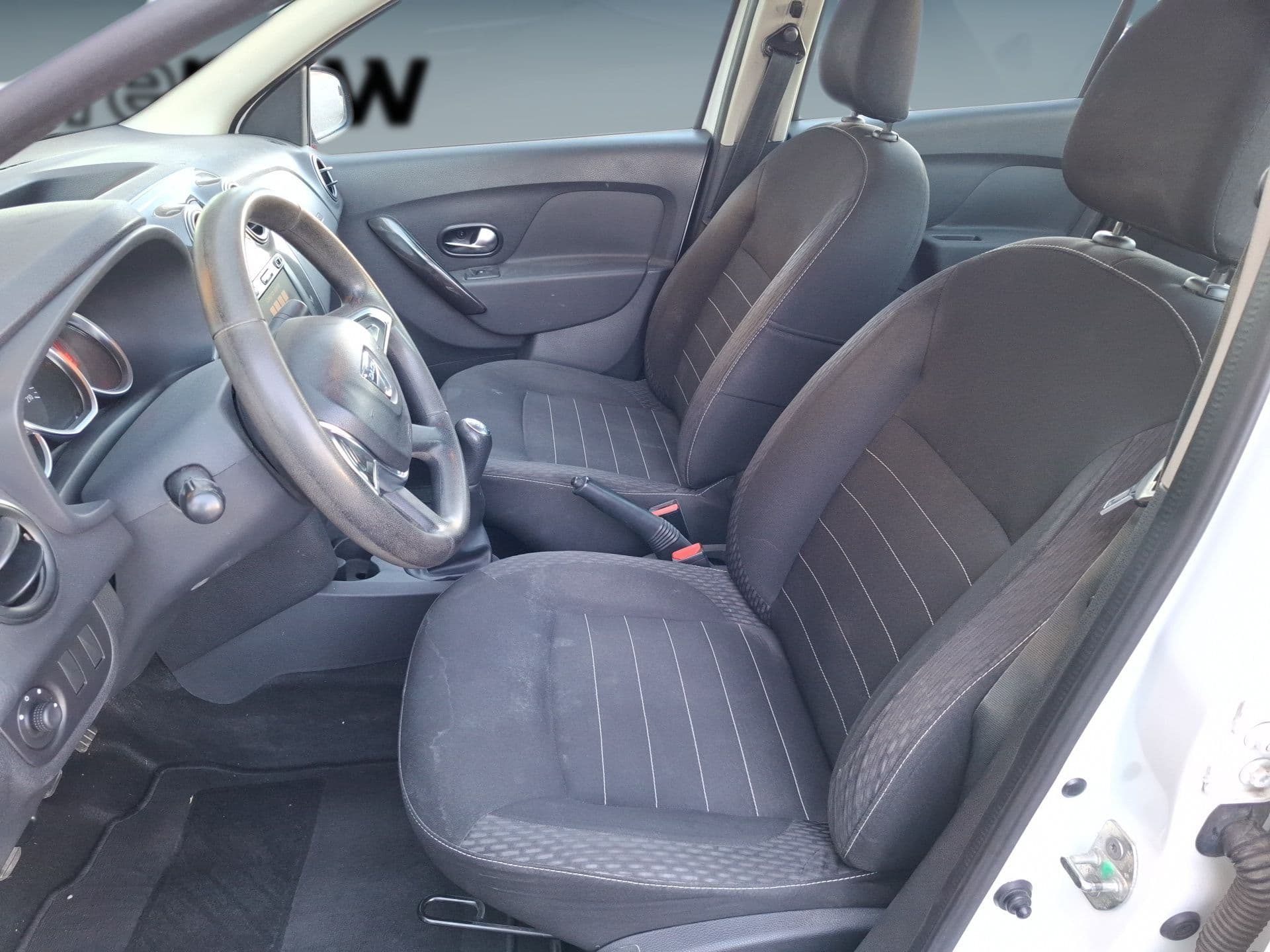 Dacia Logan - 10