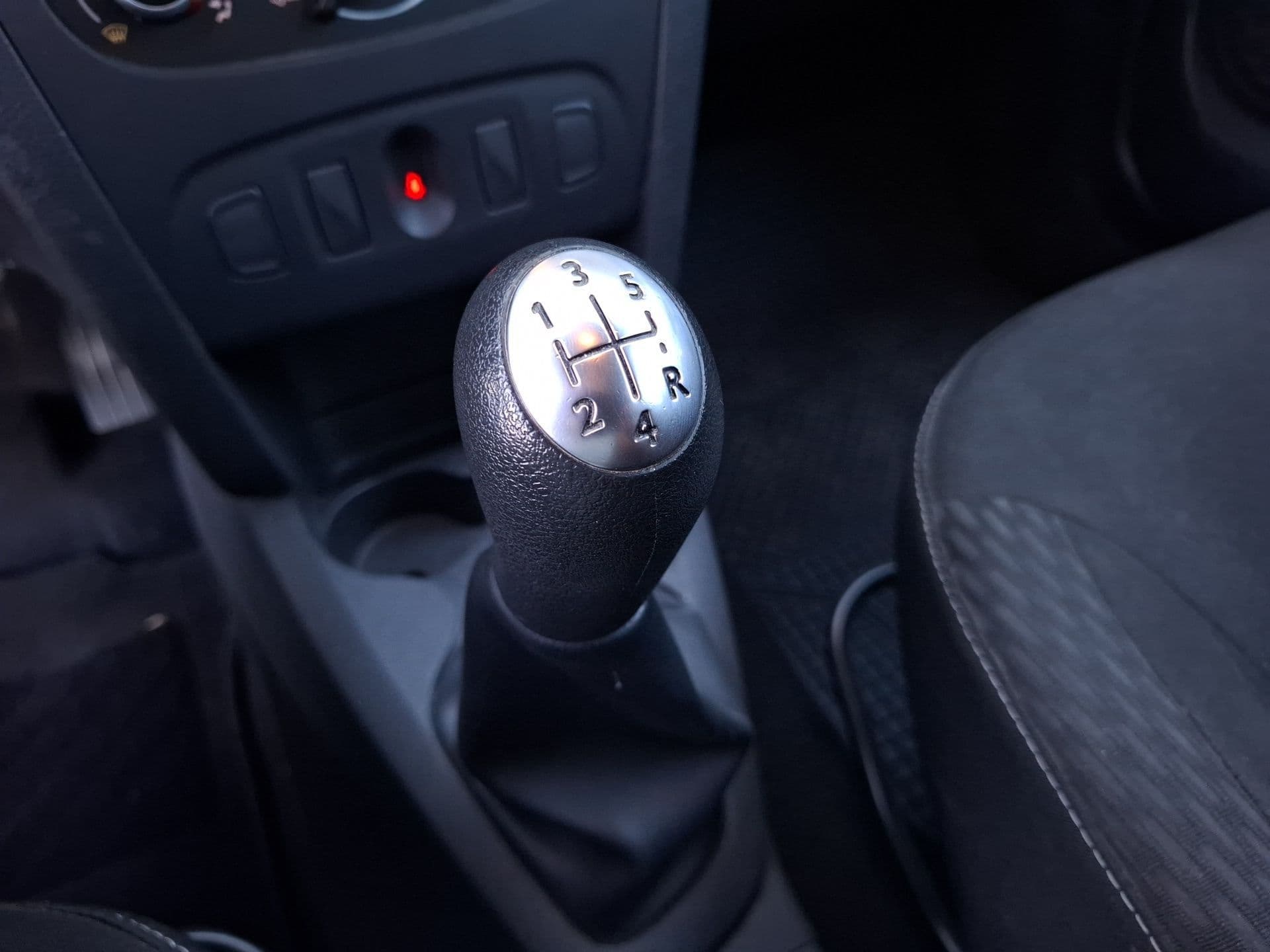 Dacia Logan - 11